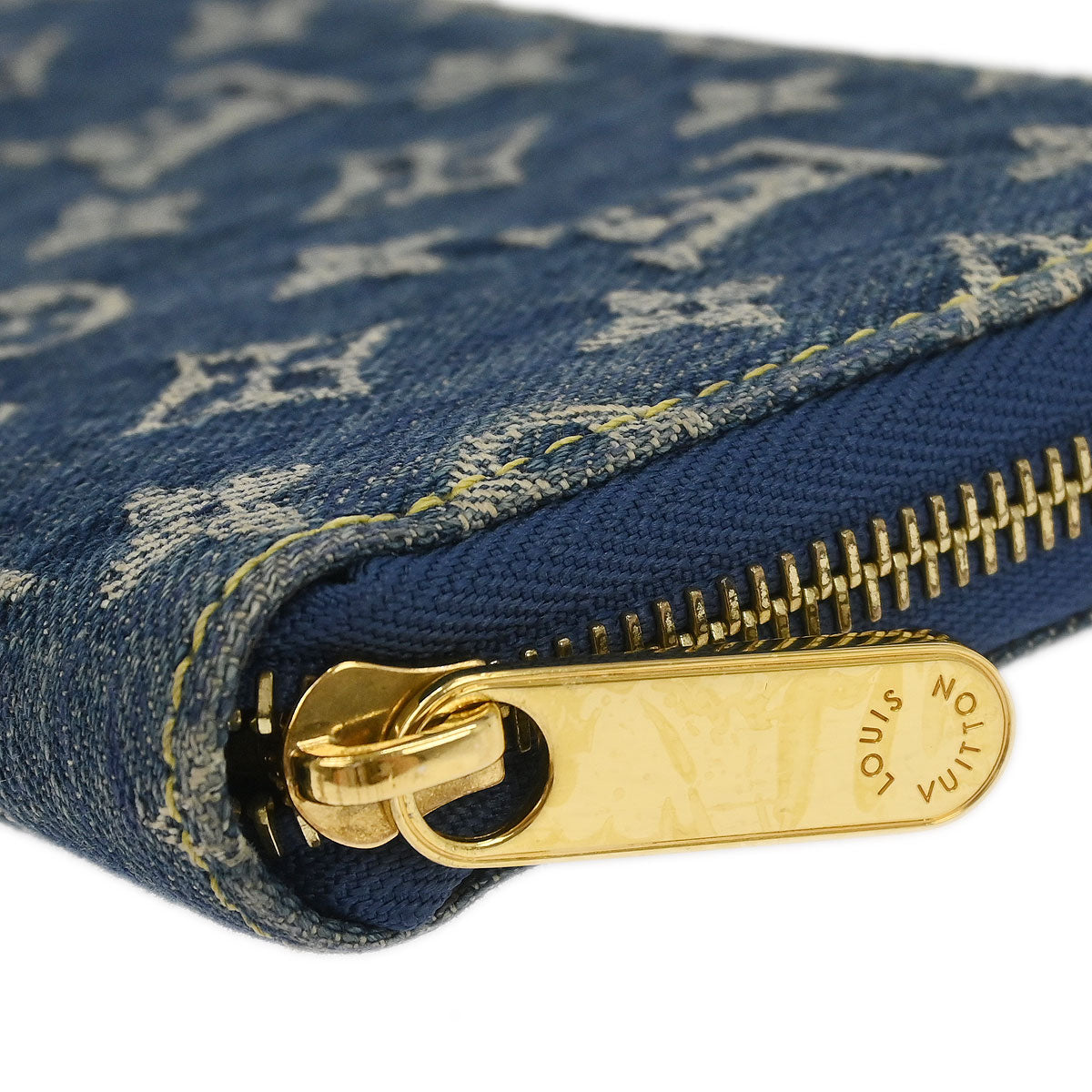 Louis Vuitton Blue Monogram Denim Zippy Wallet