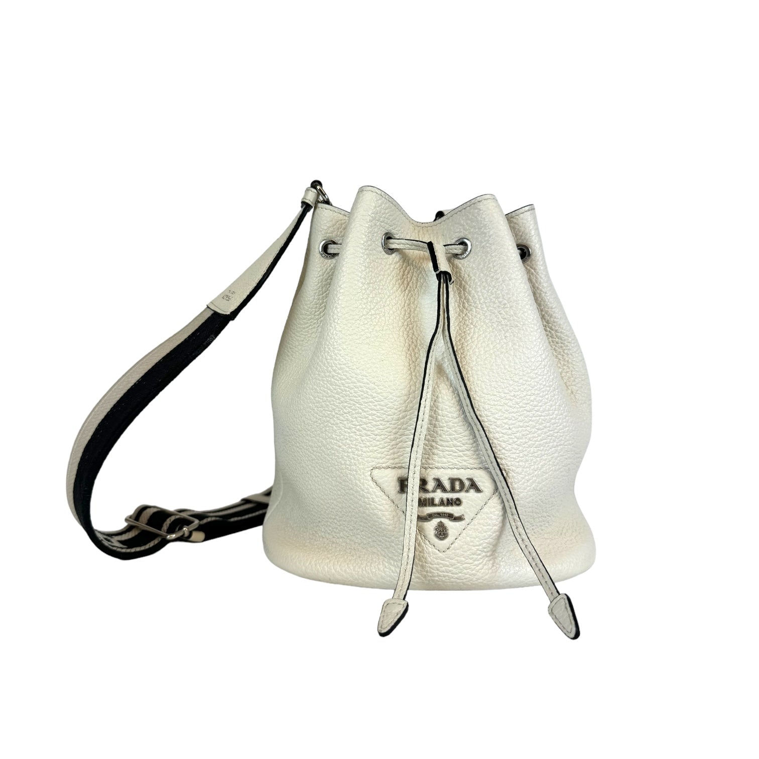 Prada Daino Bianco Bag Vitello Bucket Bucket Bag