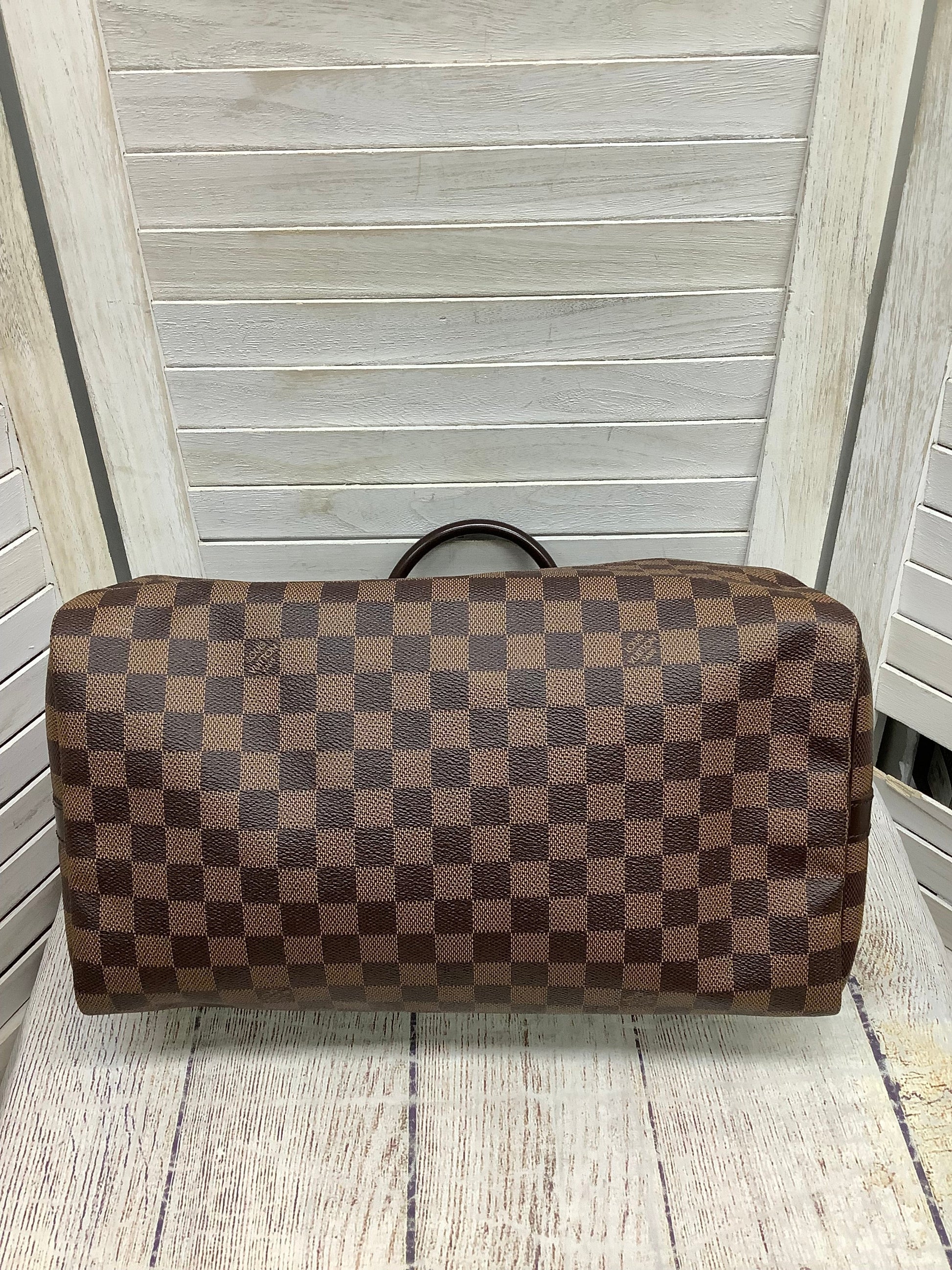 HandBag Luxury Designer By Louis Vuitton  Size: Large