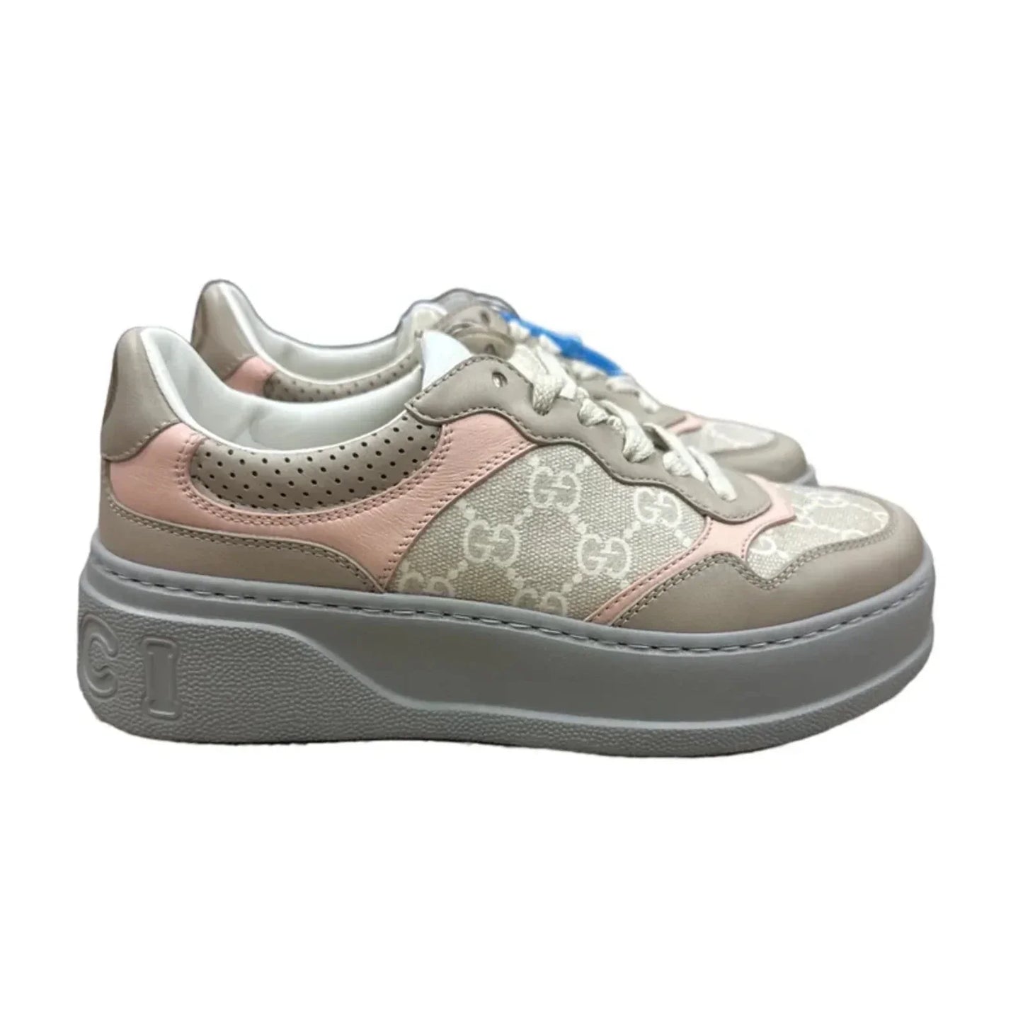 Shoes Luxury Designer By Gucci In Pink & Tan, Size: 6.5