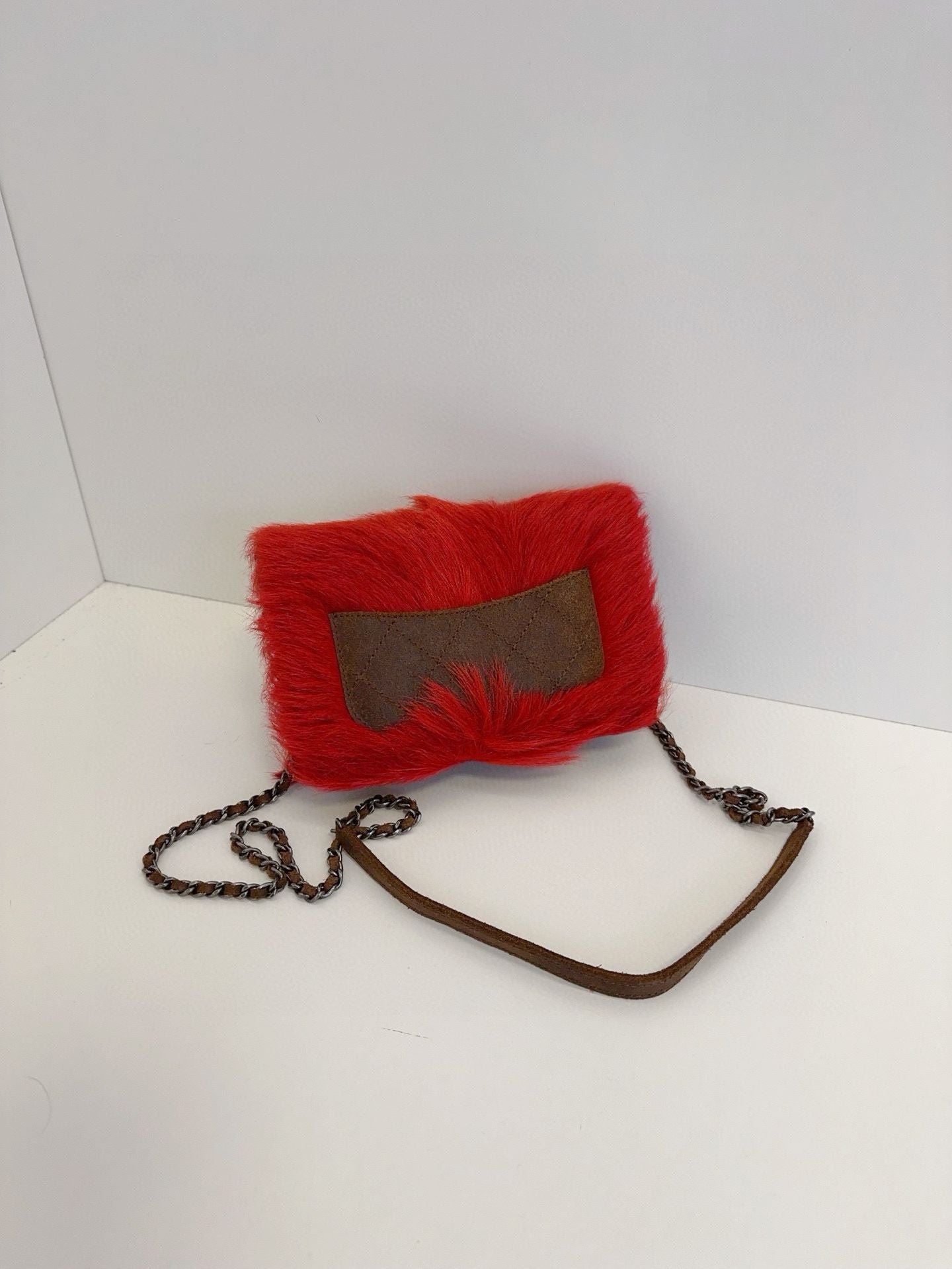   Chanel ECO-fur WOC chain bag red **cm