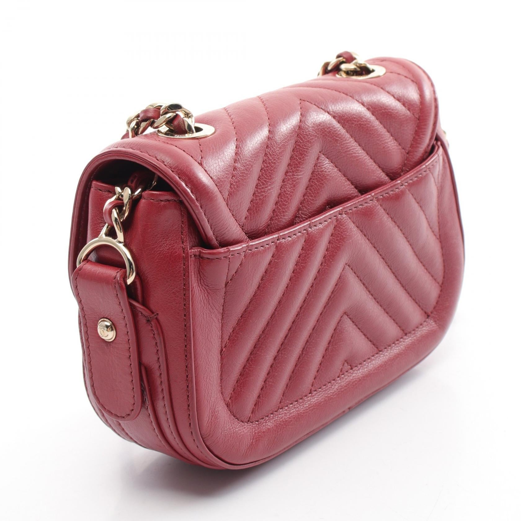 Chanel V Stitch Chevron Leather Shoulder Bag