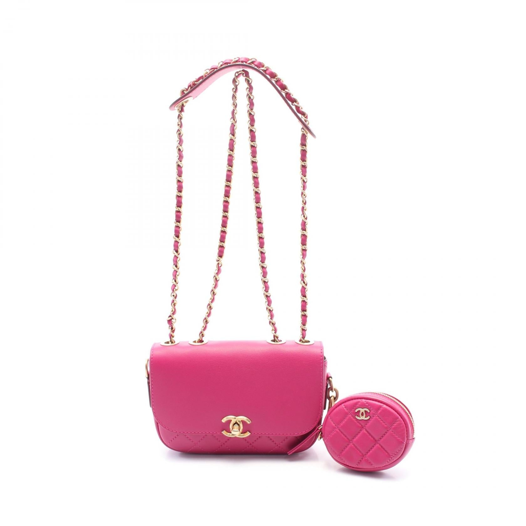 Chanel Matelasse Leather Shoulder Bag