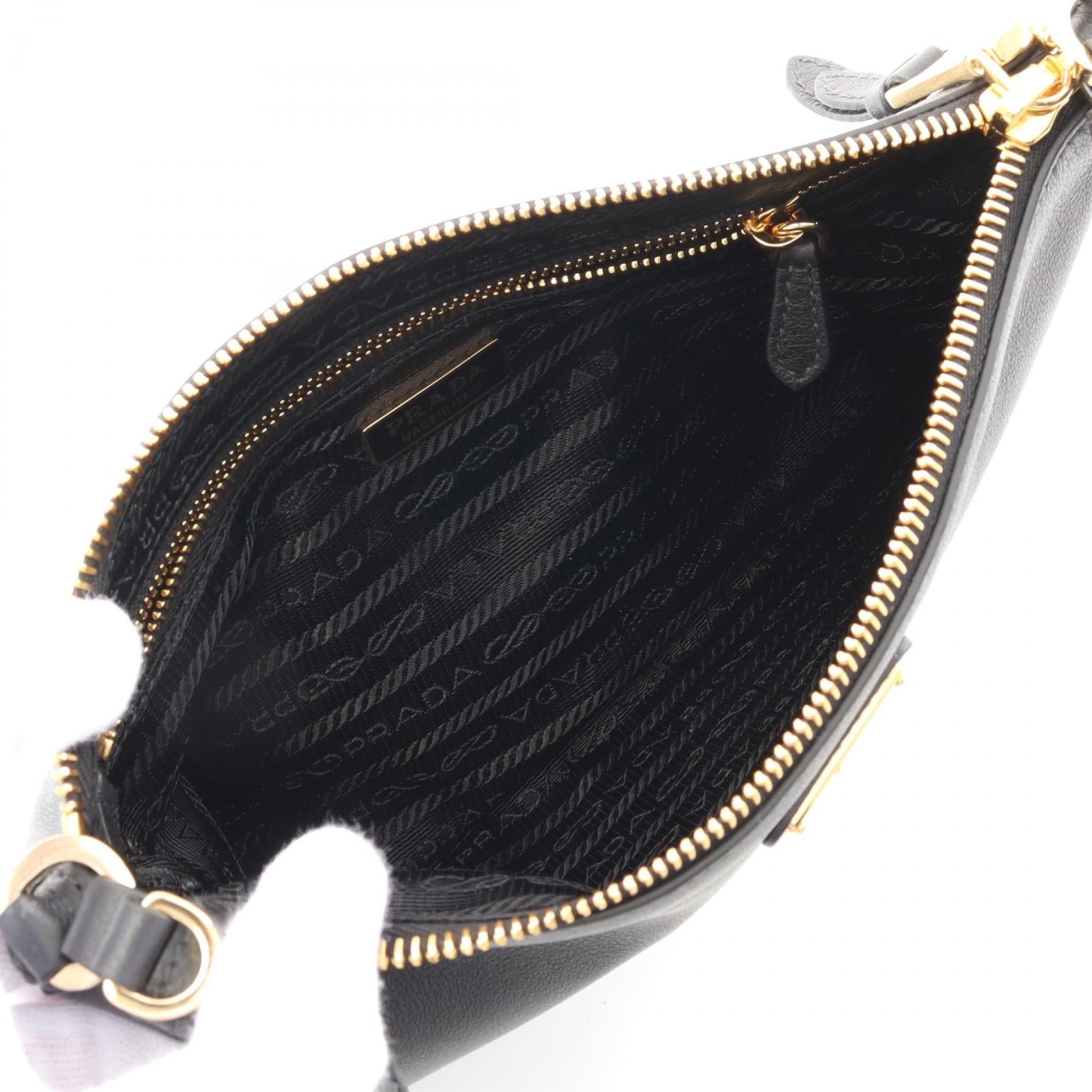 Prada Soft Grain Calf Shoulder Bag Leather Calf Leather