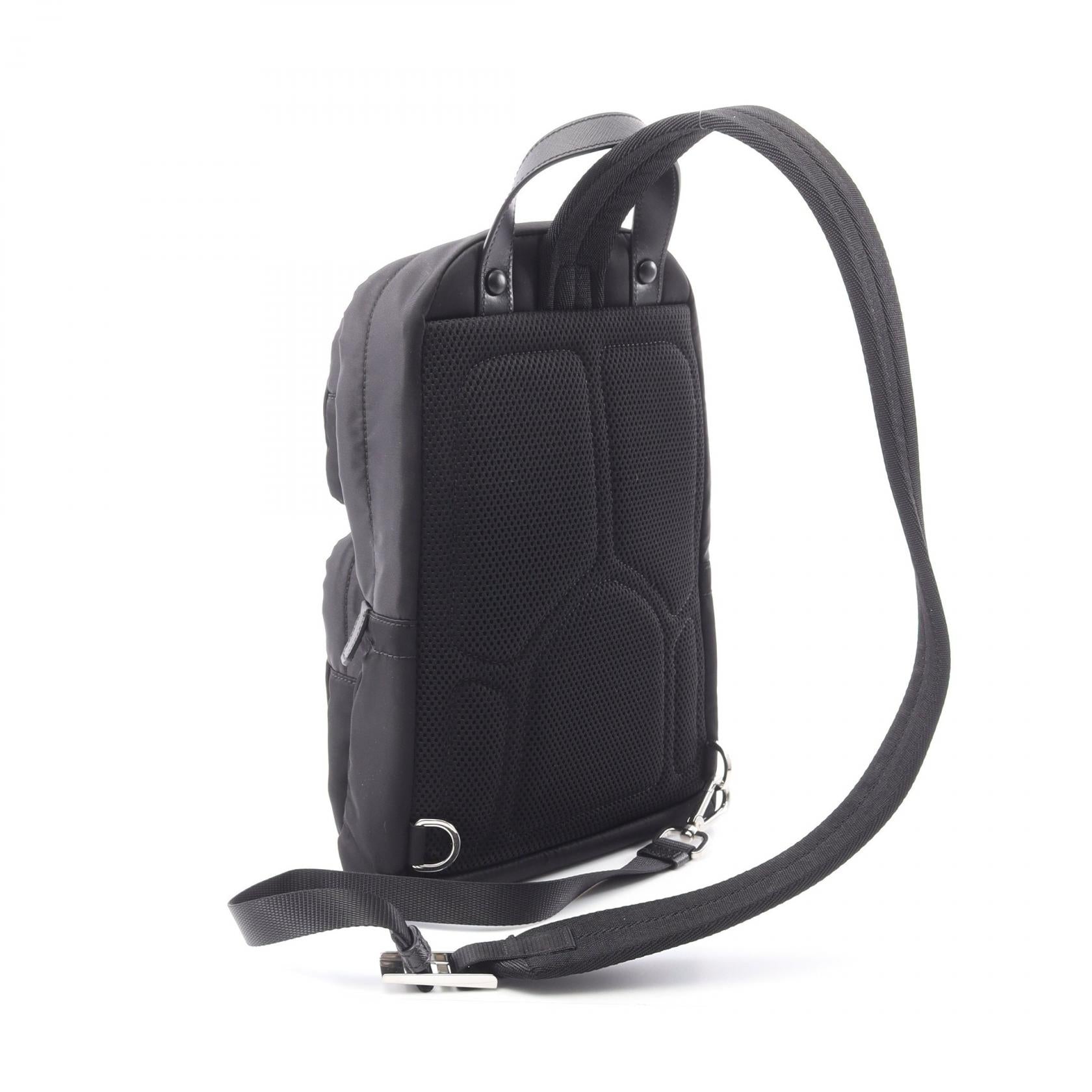 Prada Re Waist Bag Leather Nylon Saffiano Travel Bag Waist Bag 2