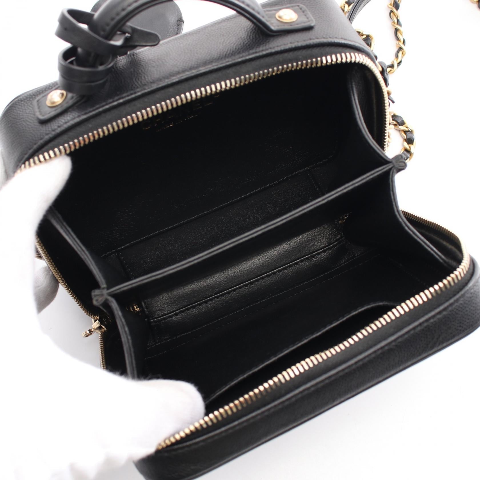 Chanel CC Filigree Grained Calfskin 2WAY Shoulder Bag