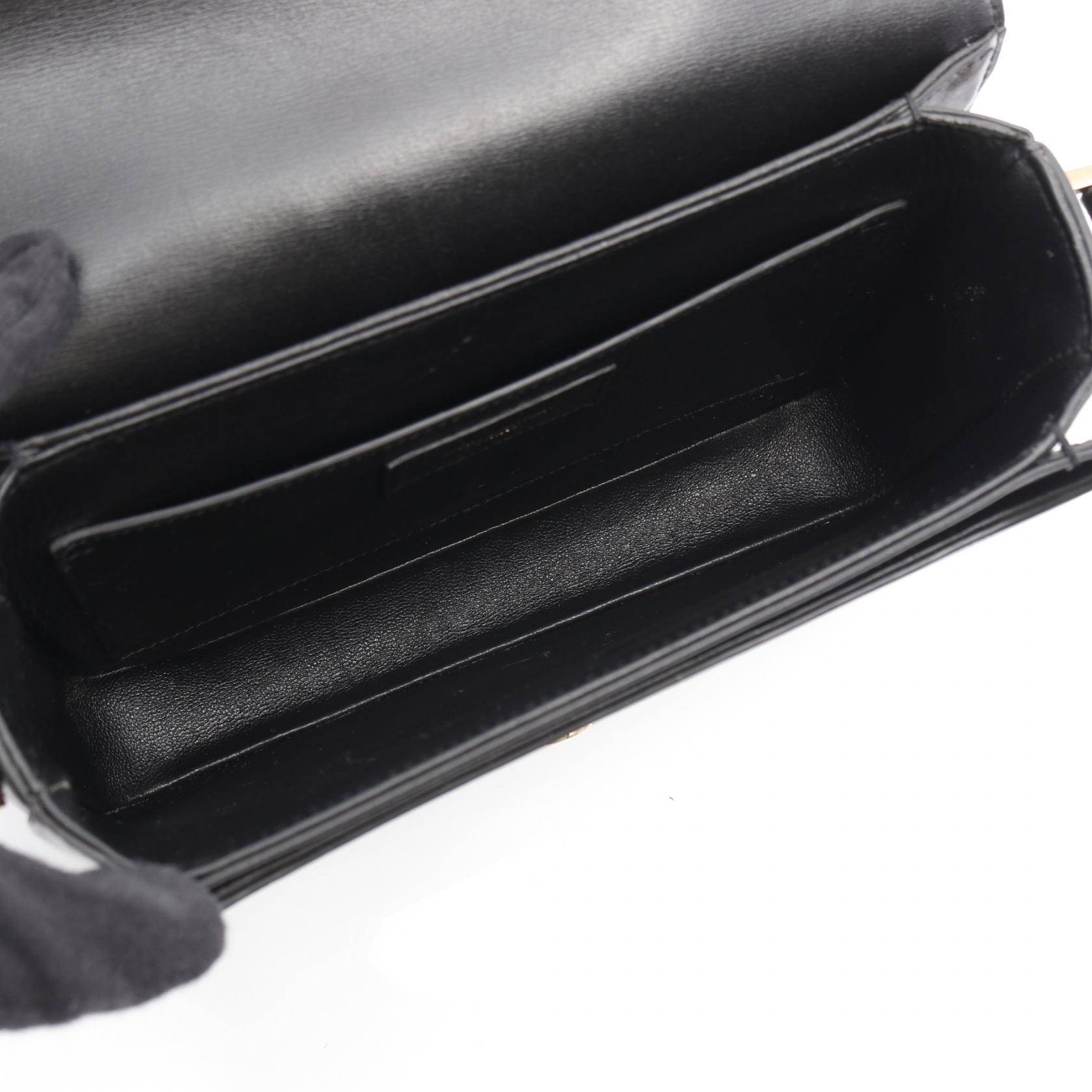YSL Saint Laurent Paris Shoulder Bag Leather 4