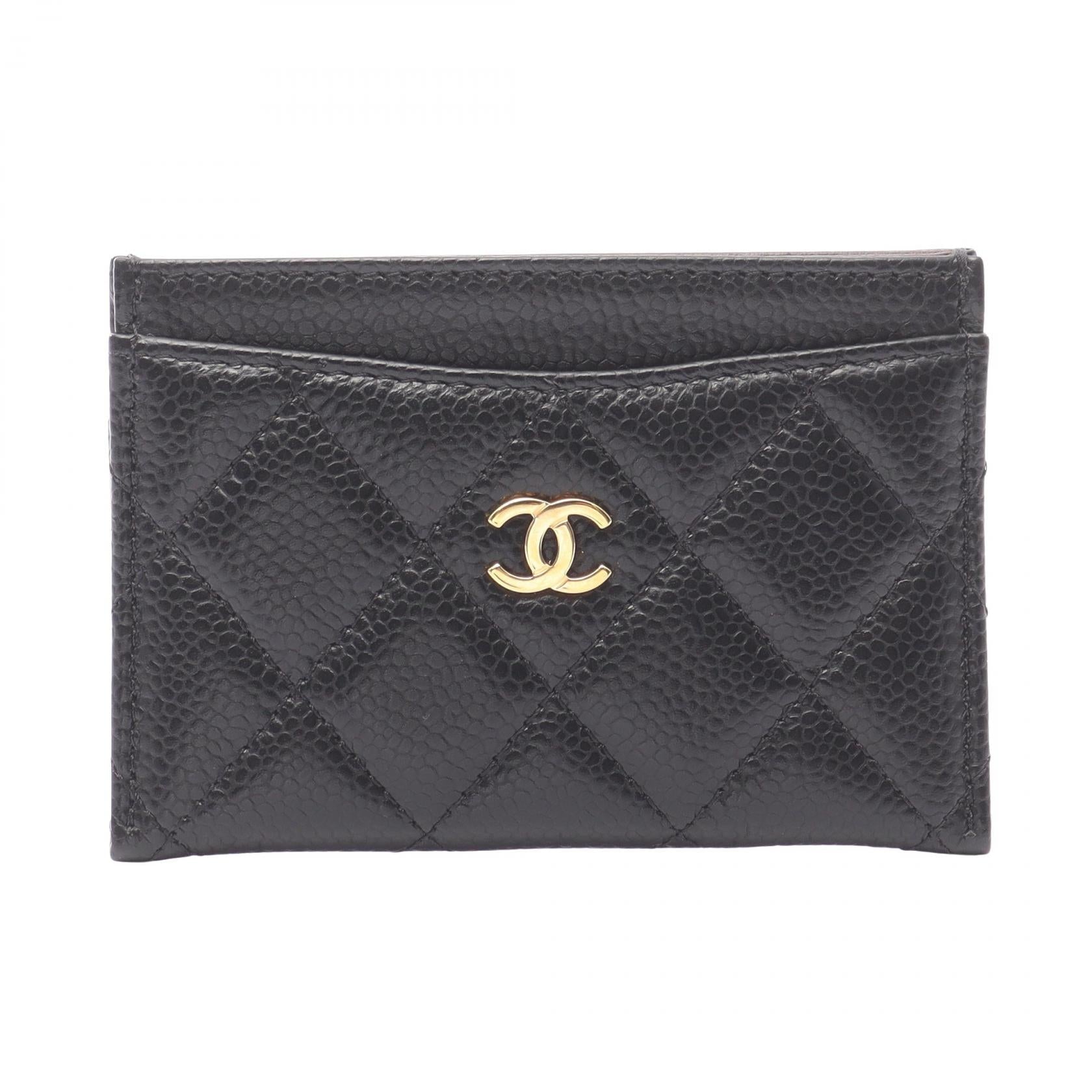Chanel Matelasse Grained Calfskin Card Case Bag