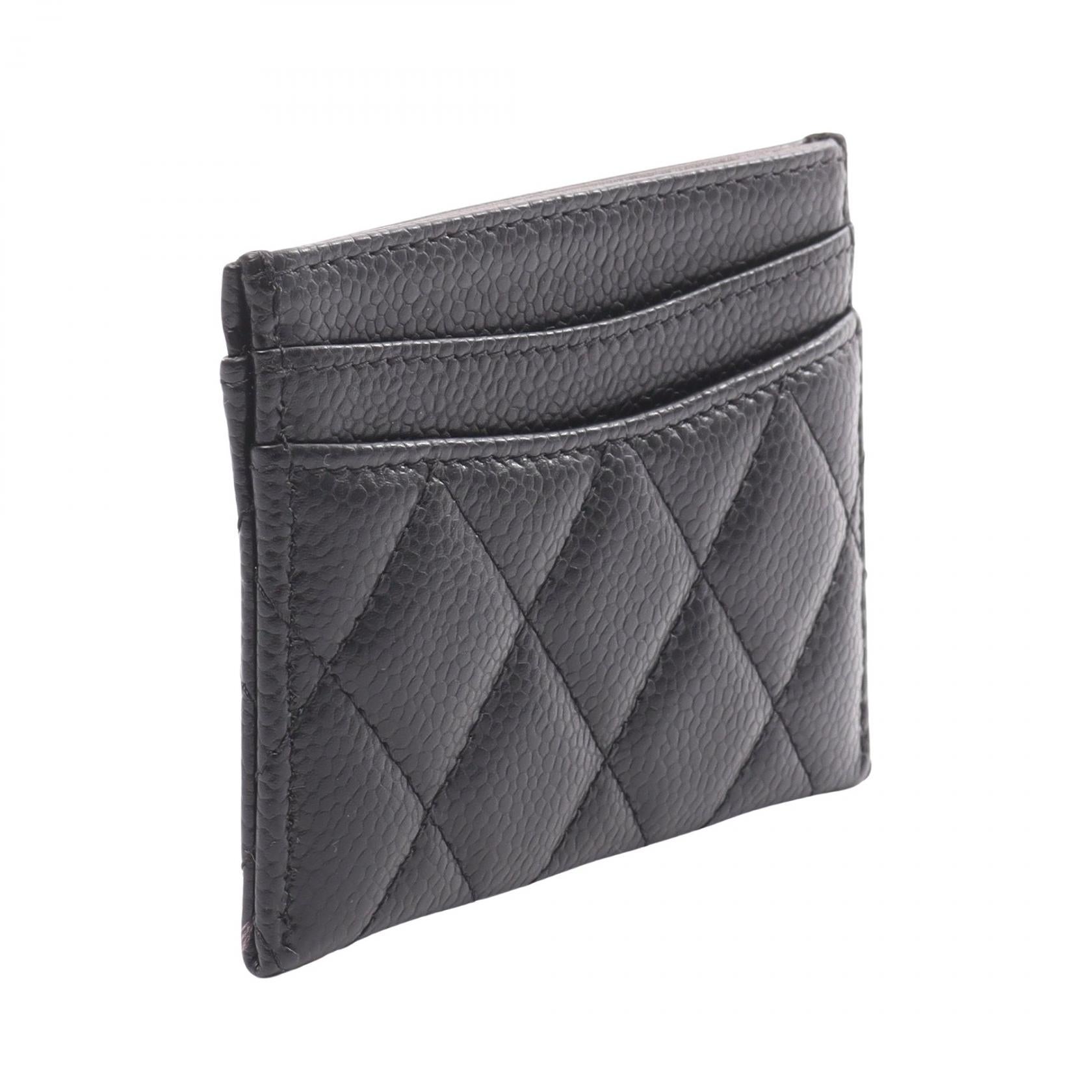 Chanel Matelasse Grained Calfskin Card Case Bag