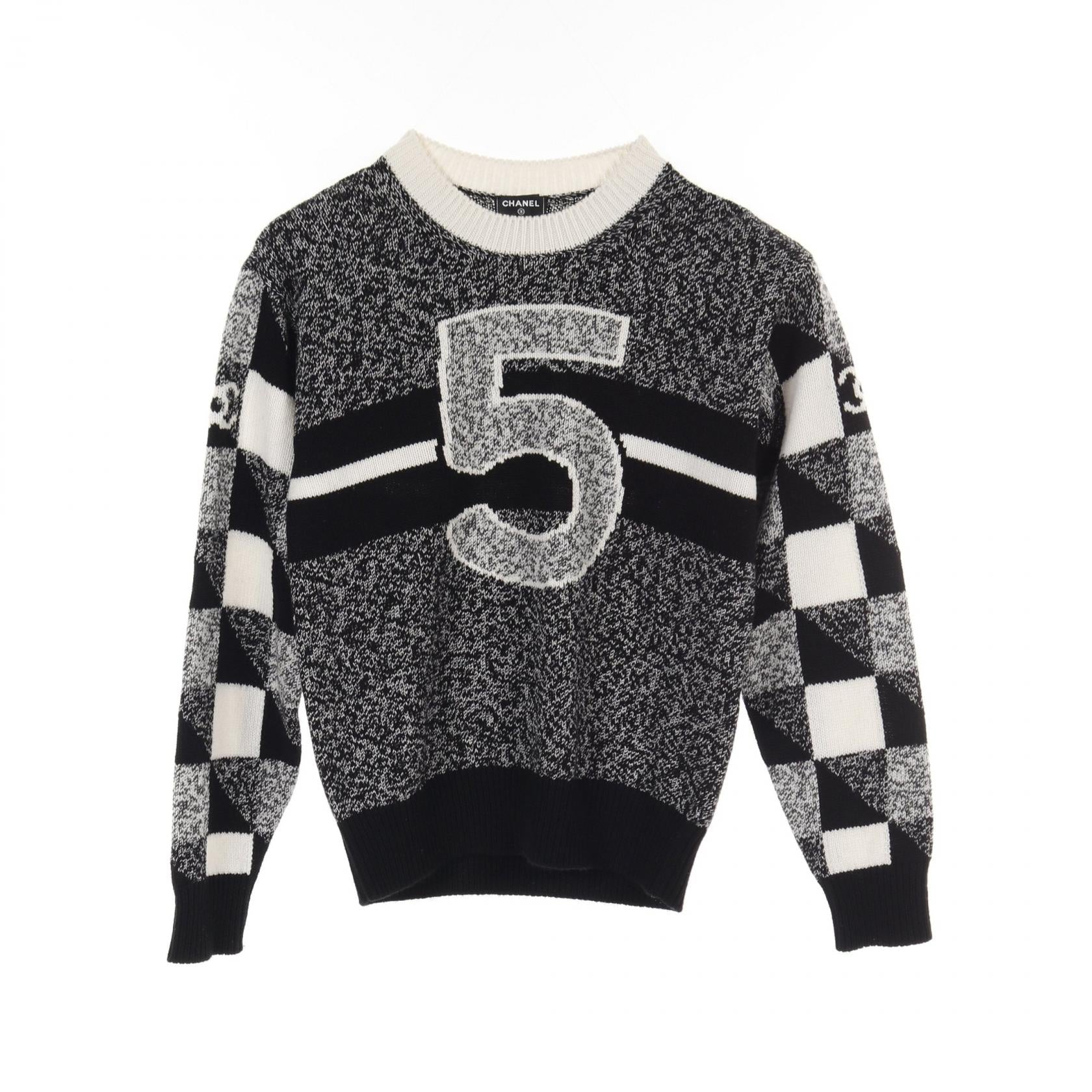 Chanel No.5 Cashmere Knitwear Handbag