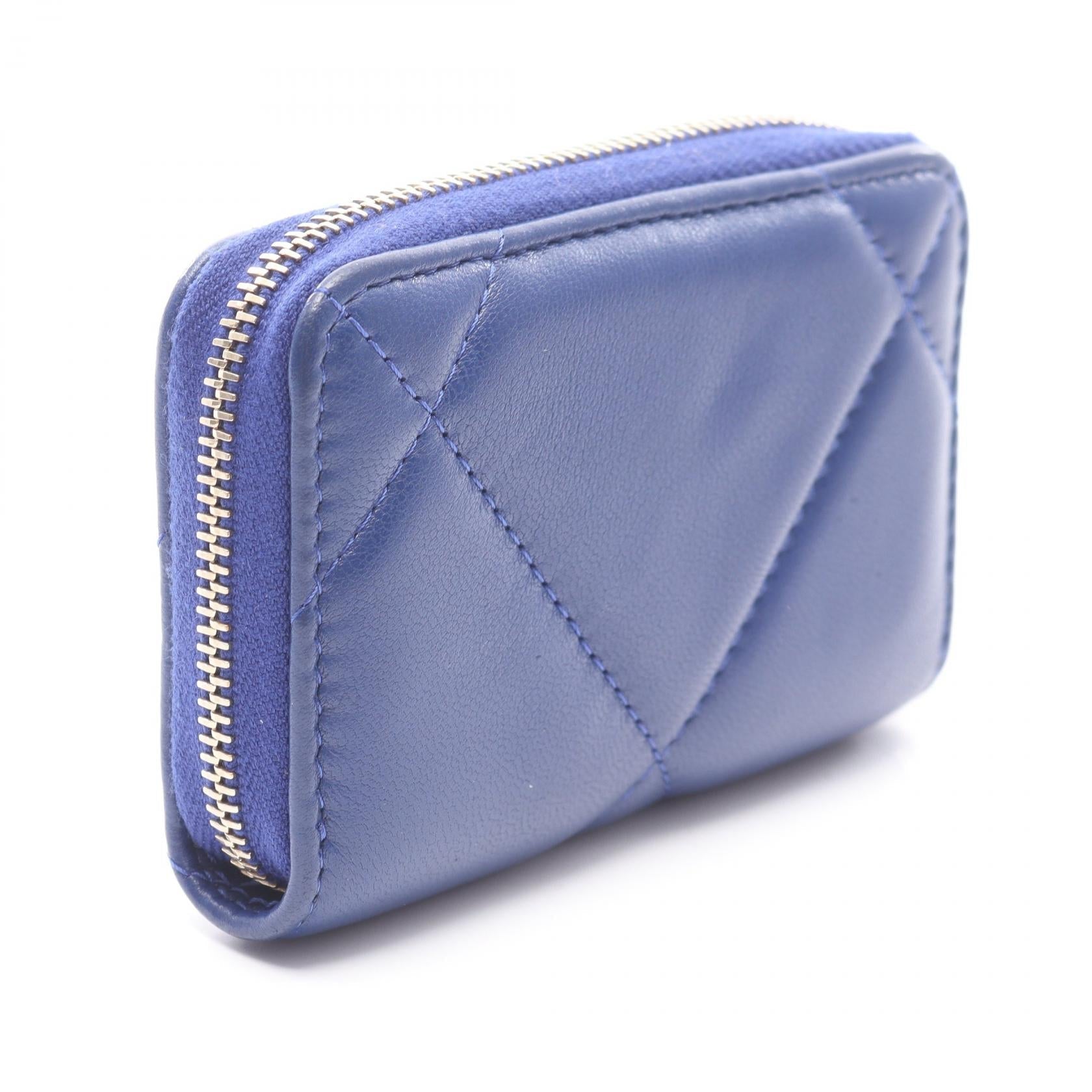 Chanel Chanel 19 Lambskin Coin Purse Bag
