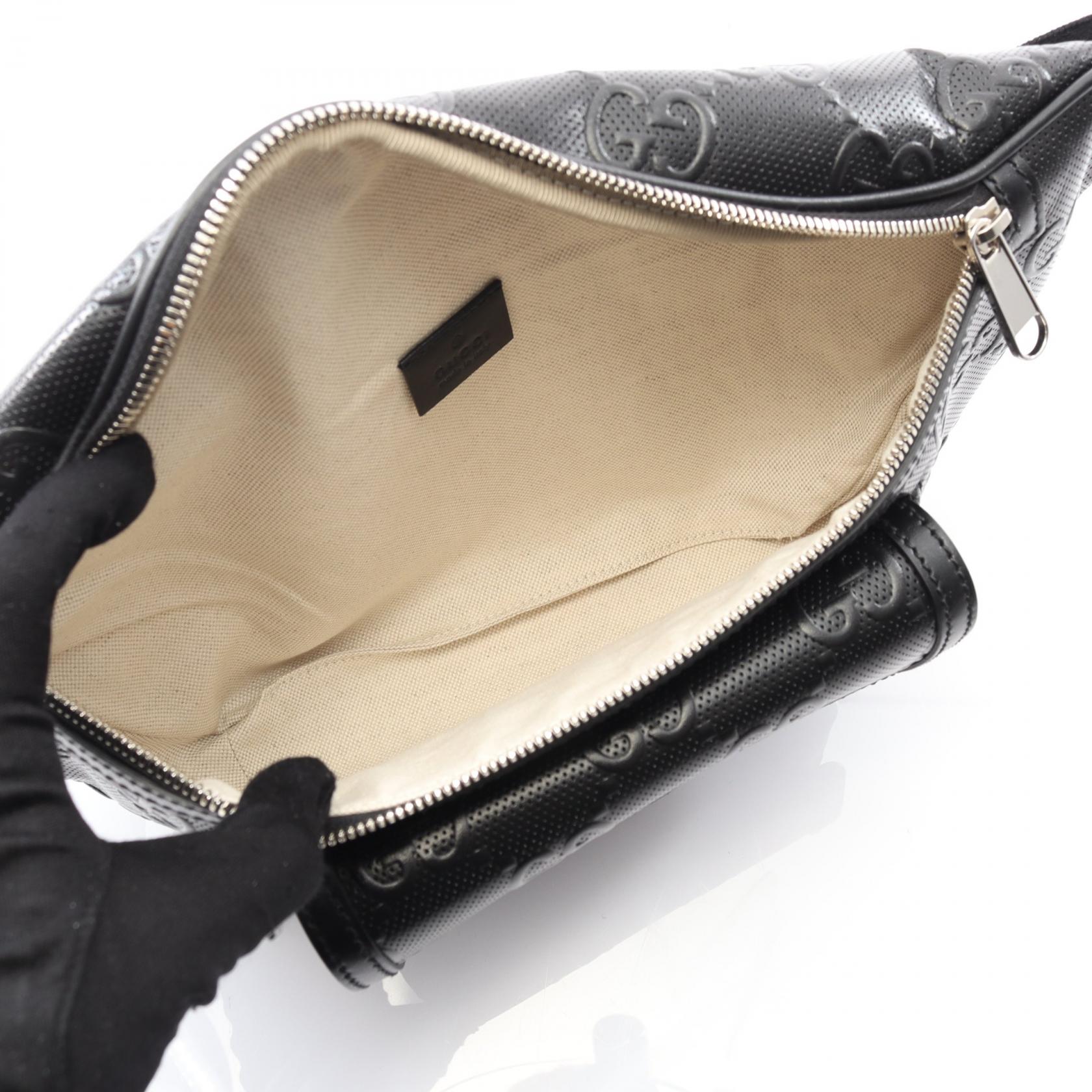 Gucci Embossed Waist Bag Leather Travel Bag Bag 1