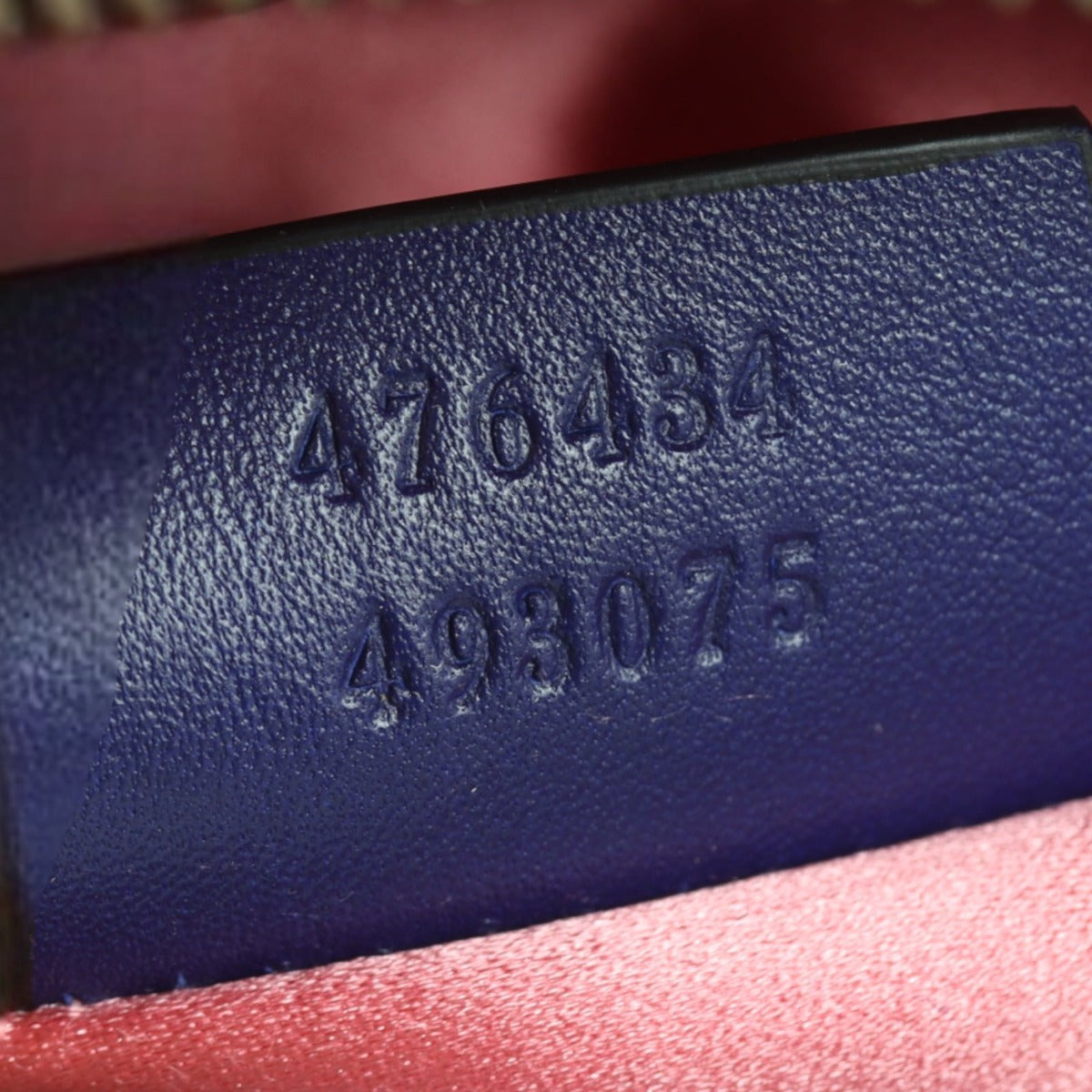 Gucci GG Marmont Matelasse Velvet Belt Bag