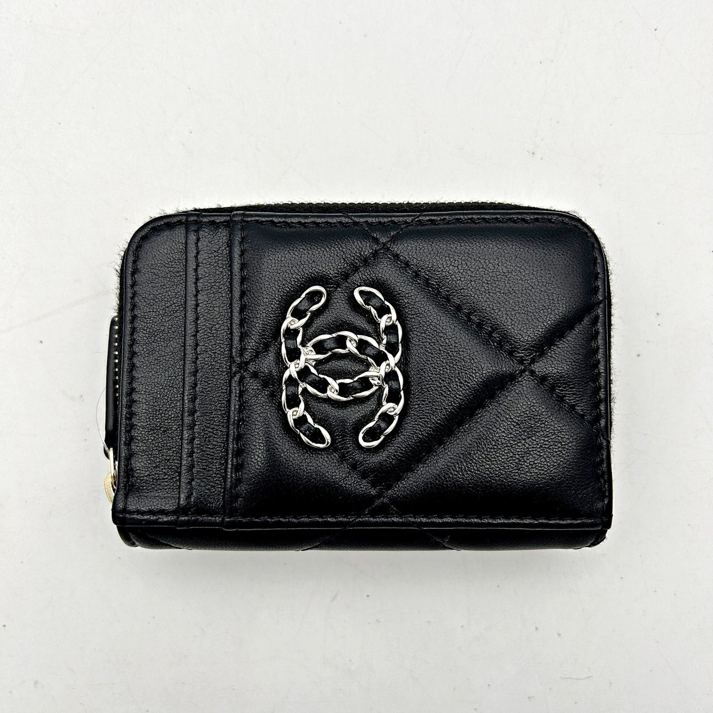 CHANEL Lambskin Quilted Chanel 19 Vertical Zip Card Holder Wallet Black ch8877cc