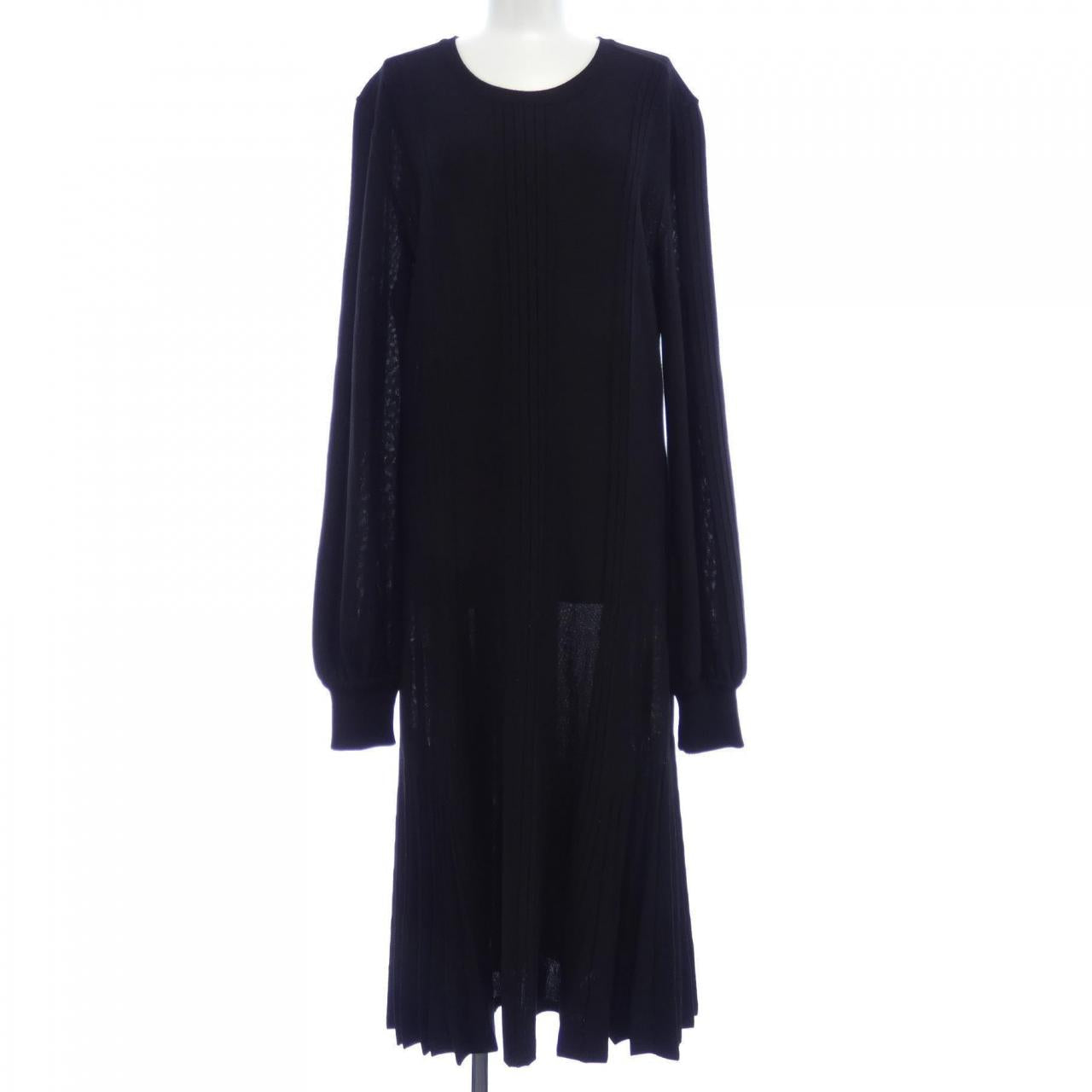 Chanel P57389K07500 Dress