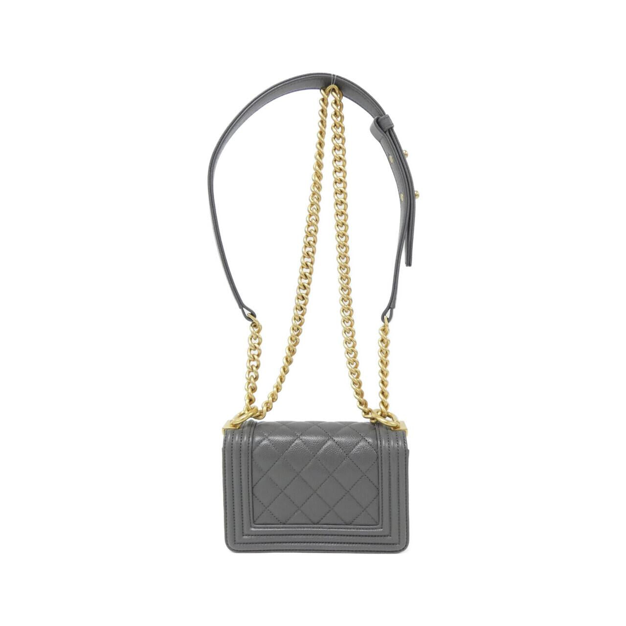 Chanel Boy Chanel Caviar Skin Shoulder Bag