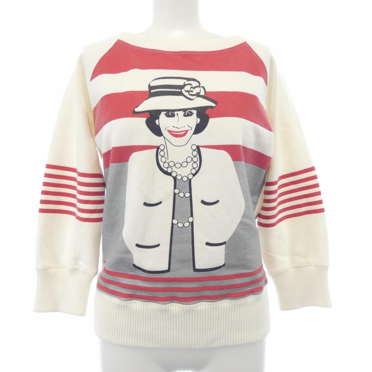 Chanel Sweatshirt Sweatshirt Handbag