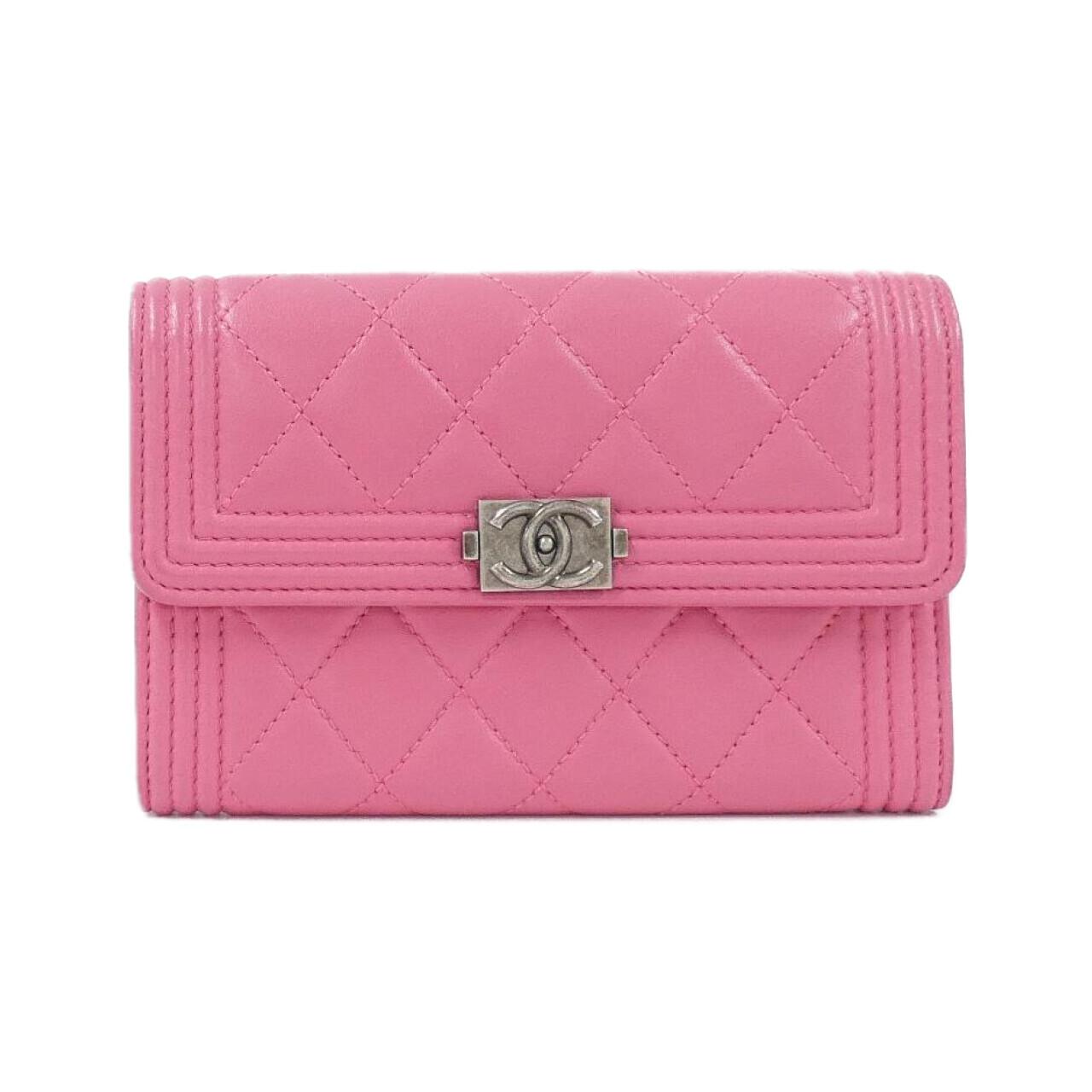Chanel Boy Chanel Lambskin Wallet