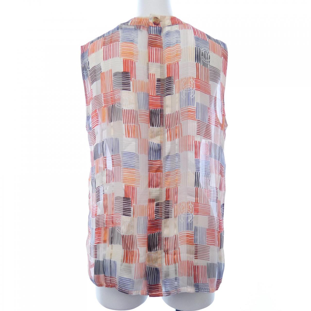 Chanel P56042V42201 Silk Top