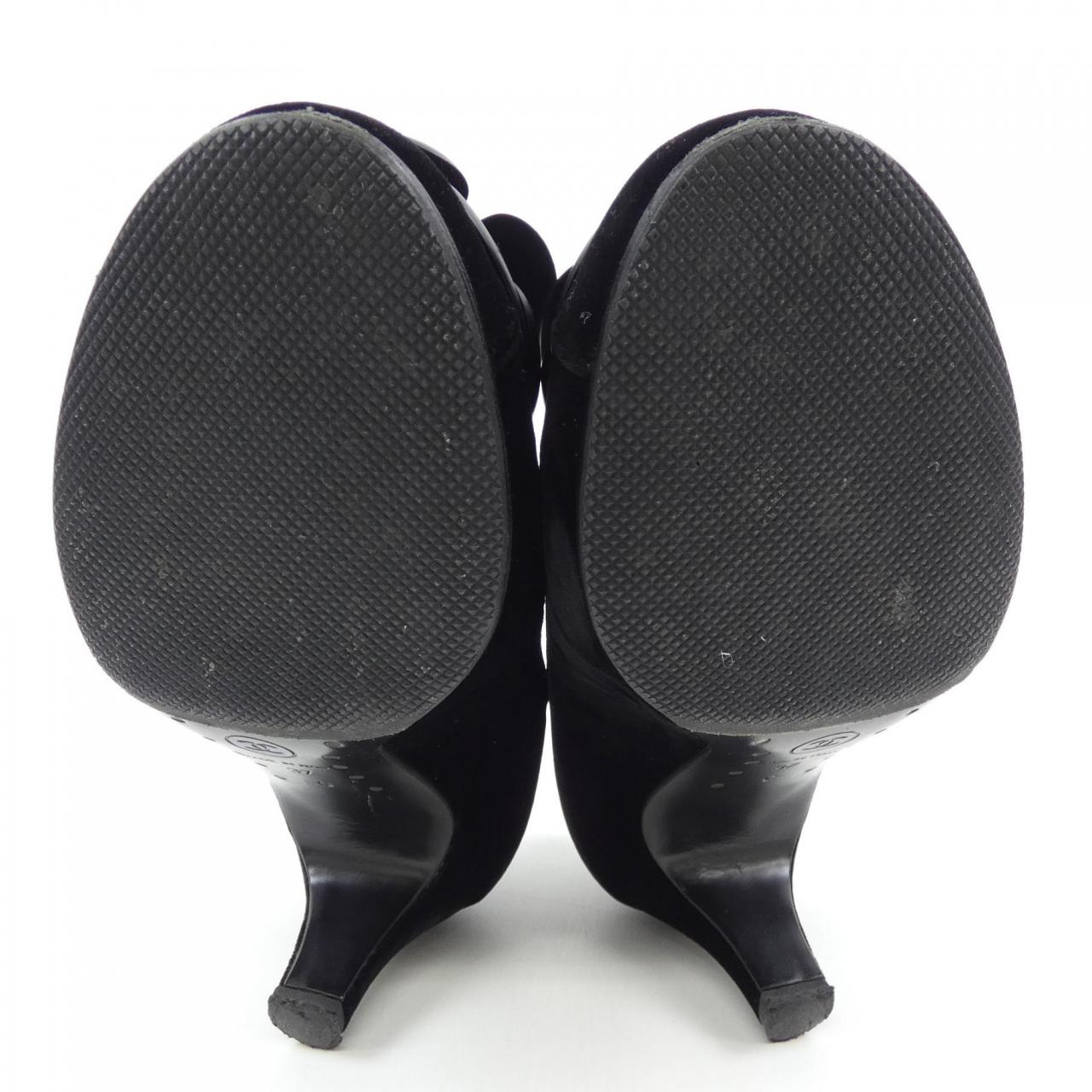 Chanel G27311Y05410 Pumps