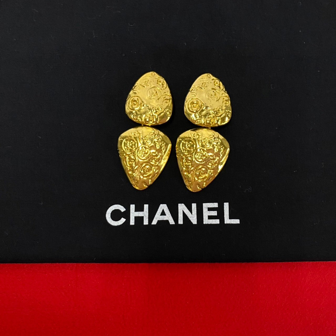 Chanel   Coco Mark Earrings Gold