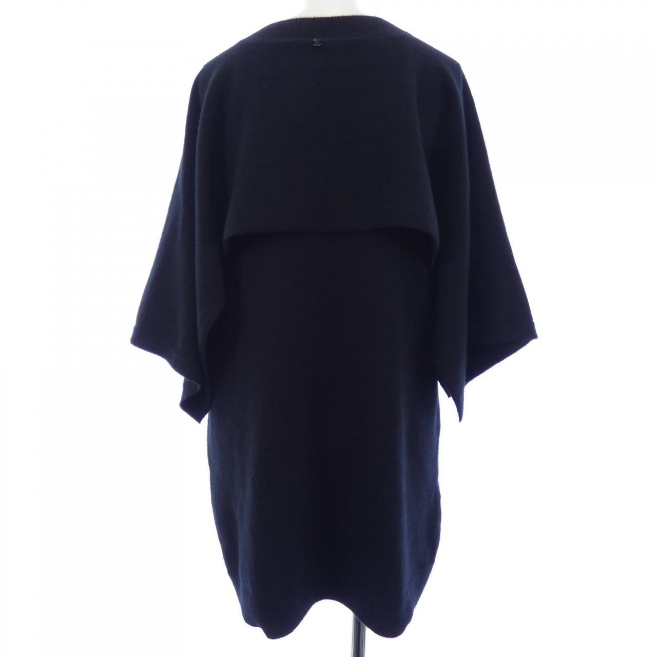 Chanel P42913K04371 Cashmere Knit