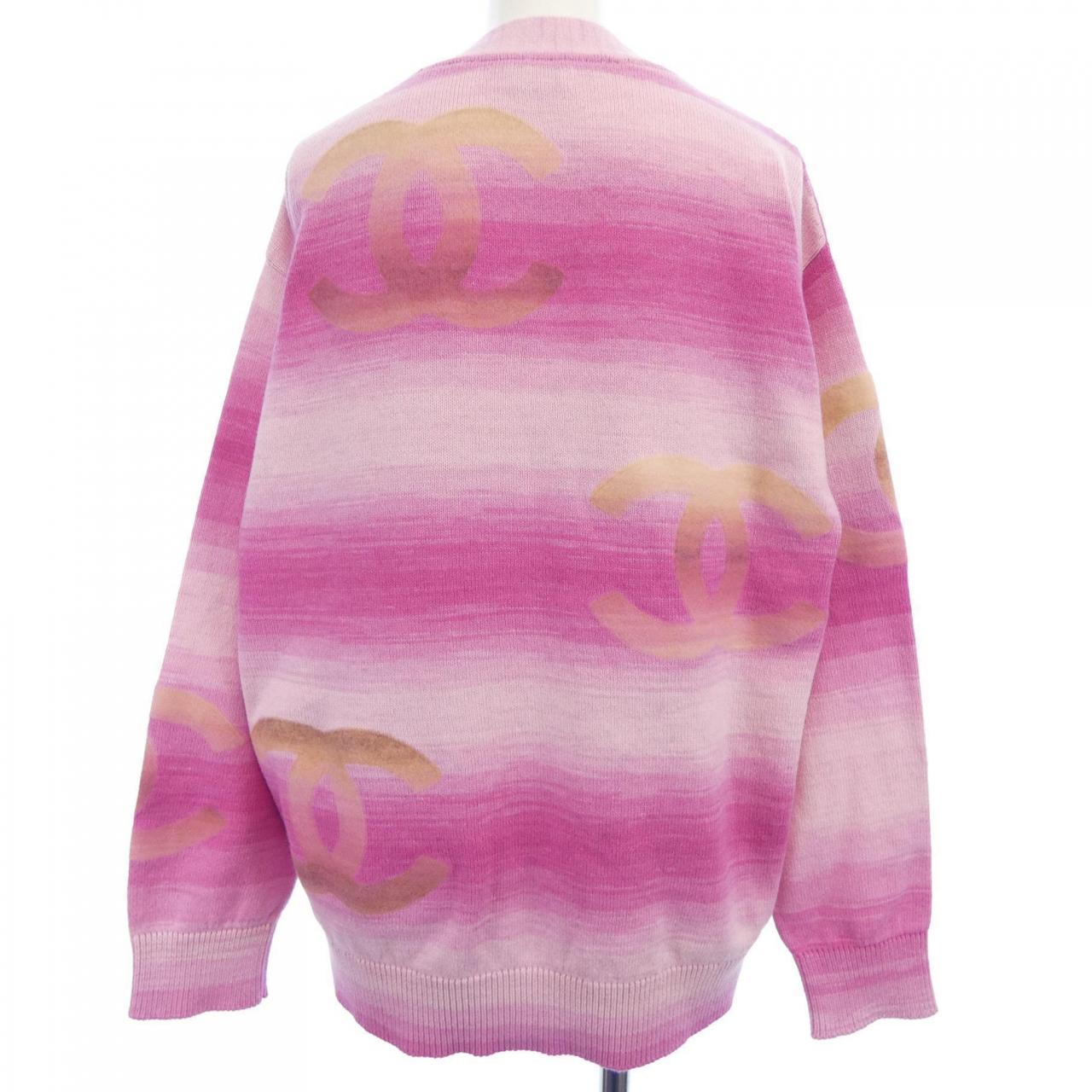 Chanel P76542K11013 Cashmere Cardigan Handbag