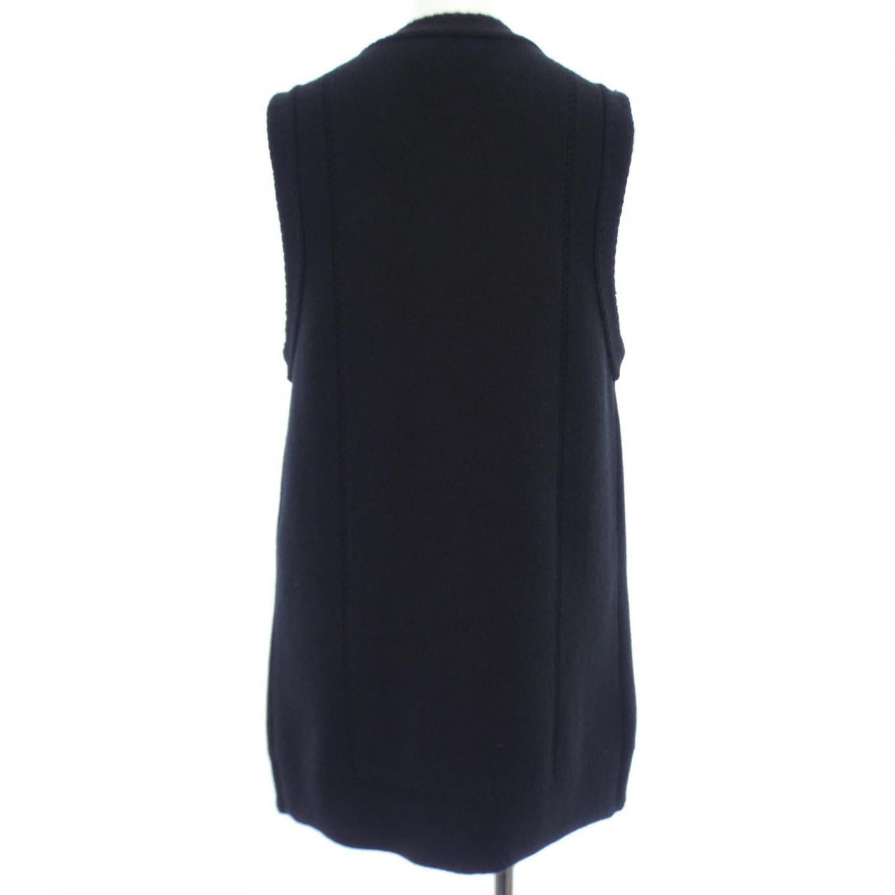 Chanel P77855K11239 Cashmere Vest