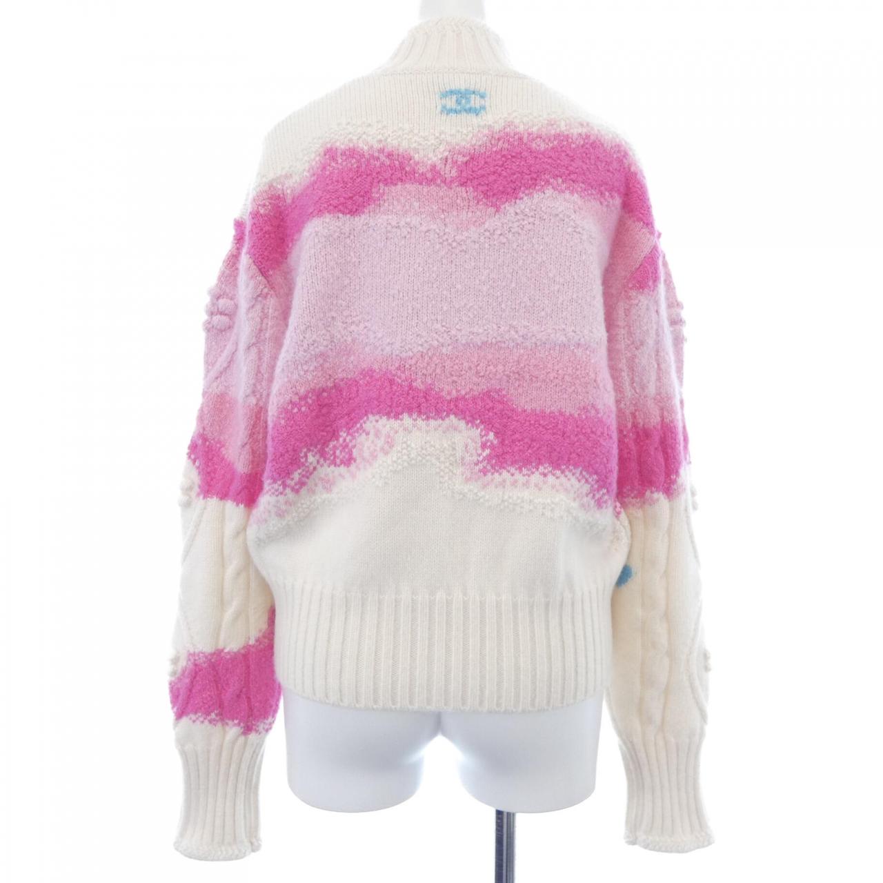 Chanel P73247K10553 Cashmere Knit Bag