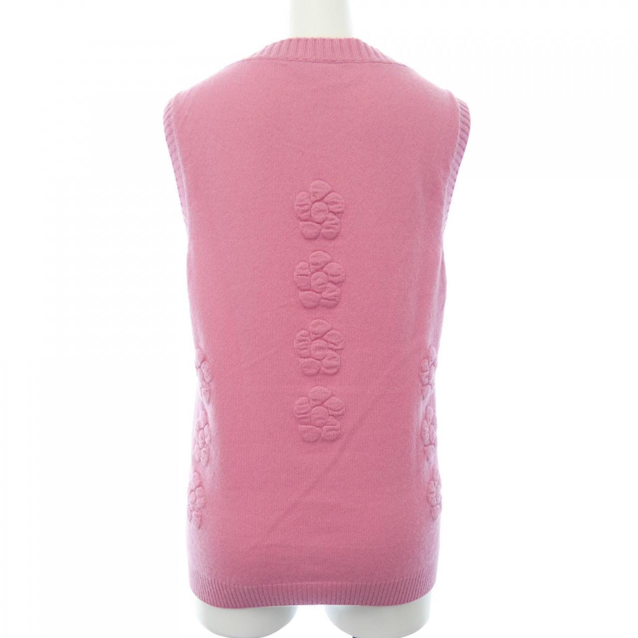 Chanel P53682K06991 Cashmere Vest Bag