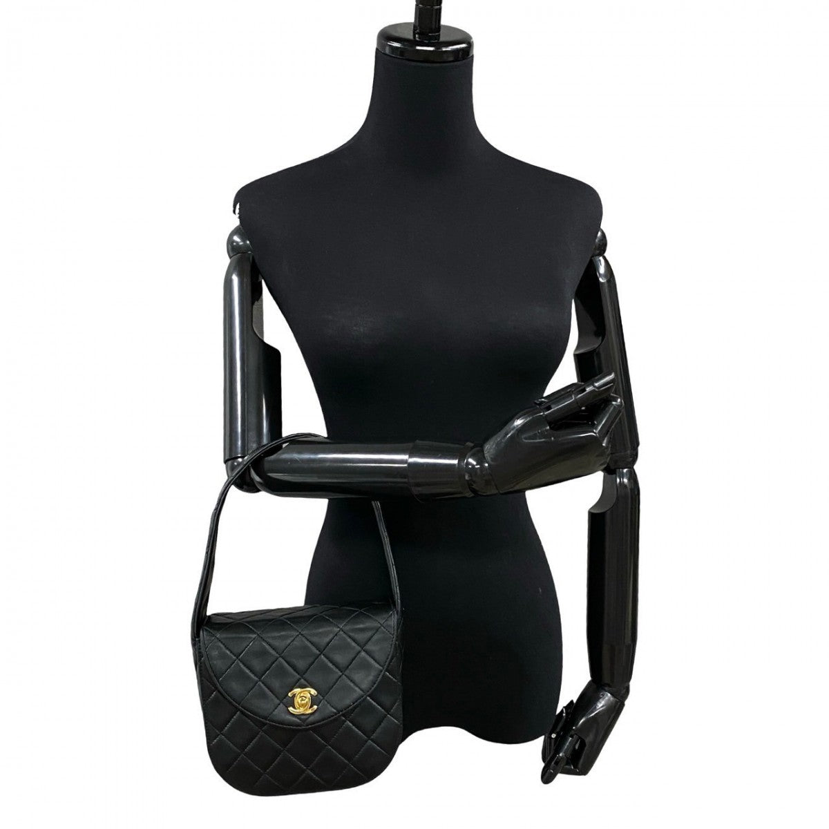 Chanel lambskin COCO Mark Matrasse Black Handbag 2412019Pgg103 2