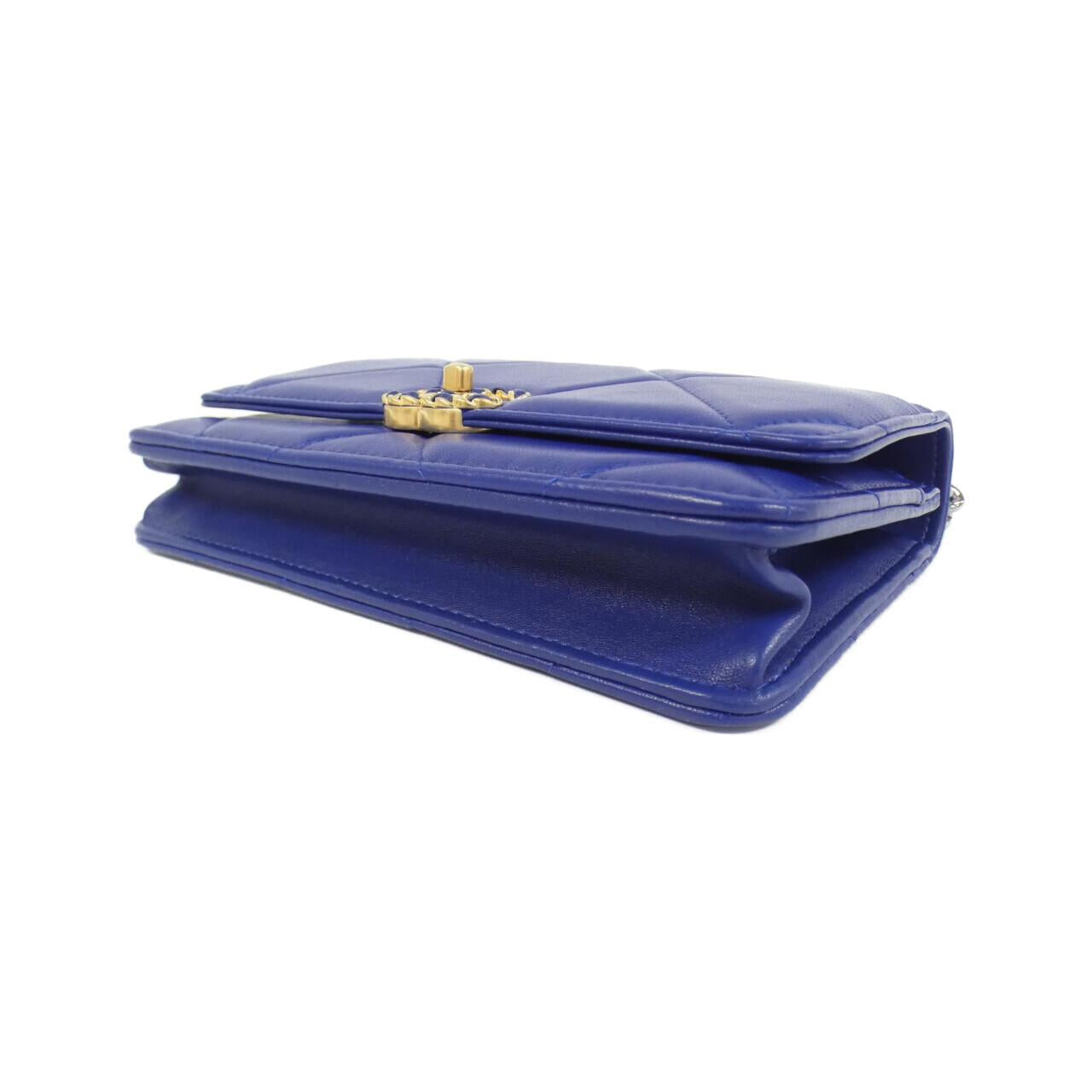 Chanel Chanel19 Lambskin Wallet