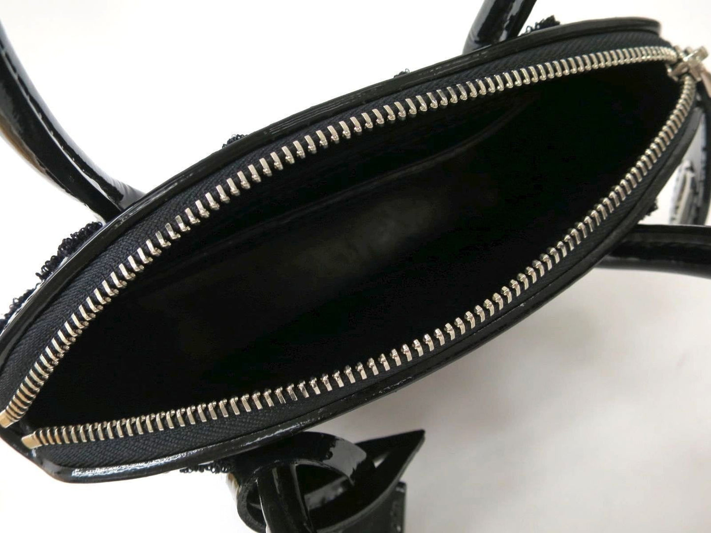 Louis Lockit Bb Bouclette Handbag Final Call Black Travel Bag