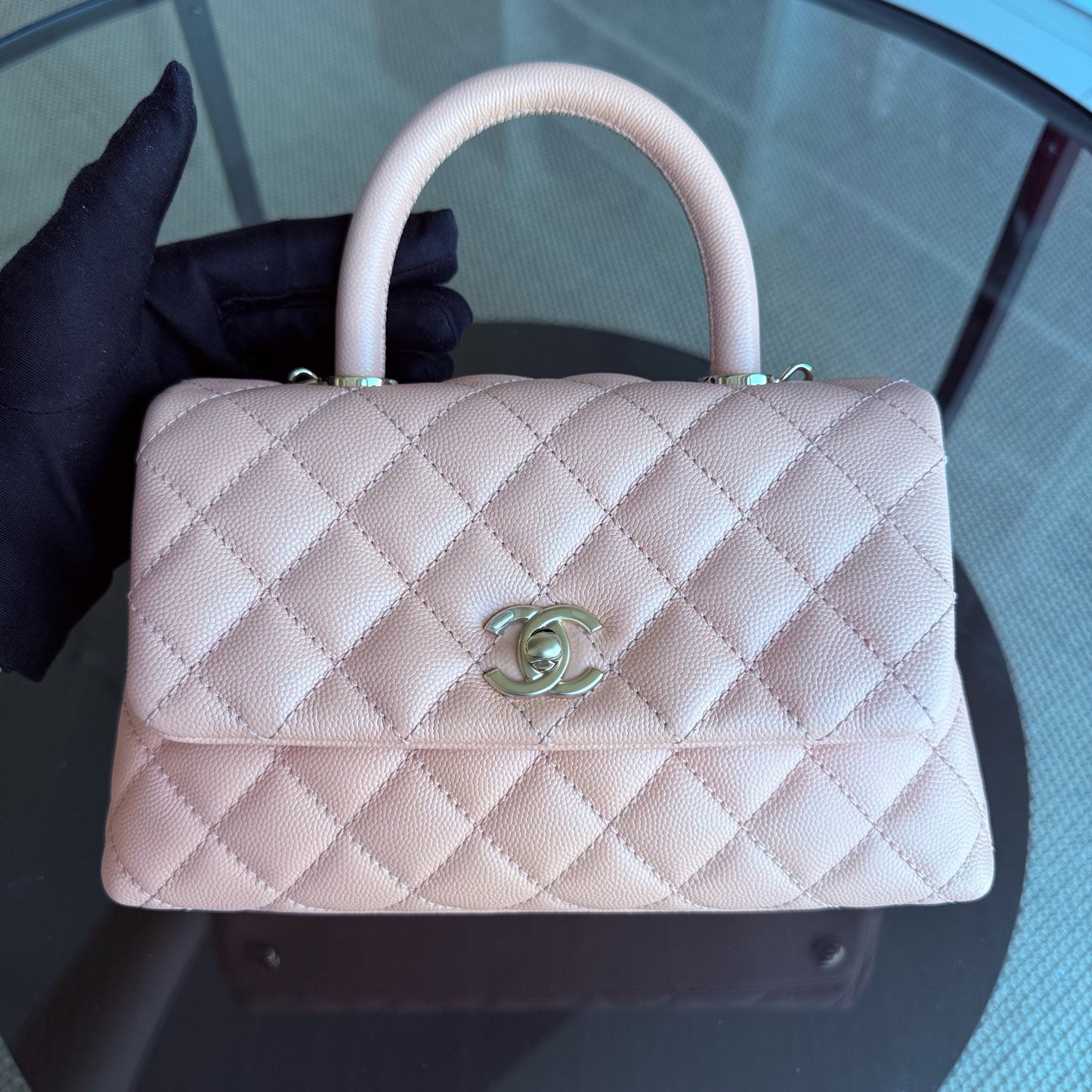 Chanel Coco Handle Small - Caviar 24CM Quilted Light Pink Light Gold Hardware
