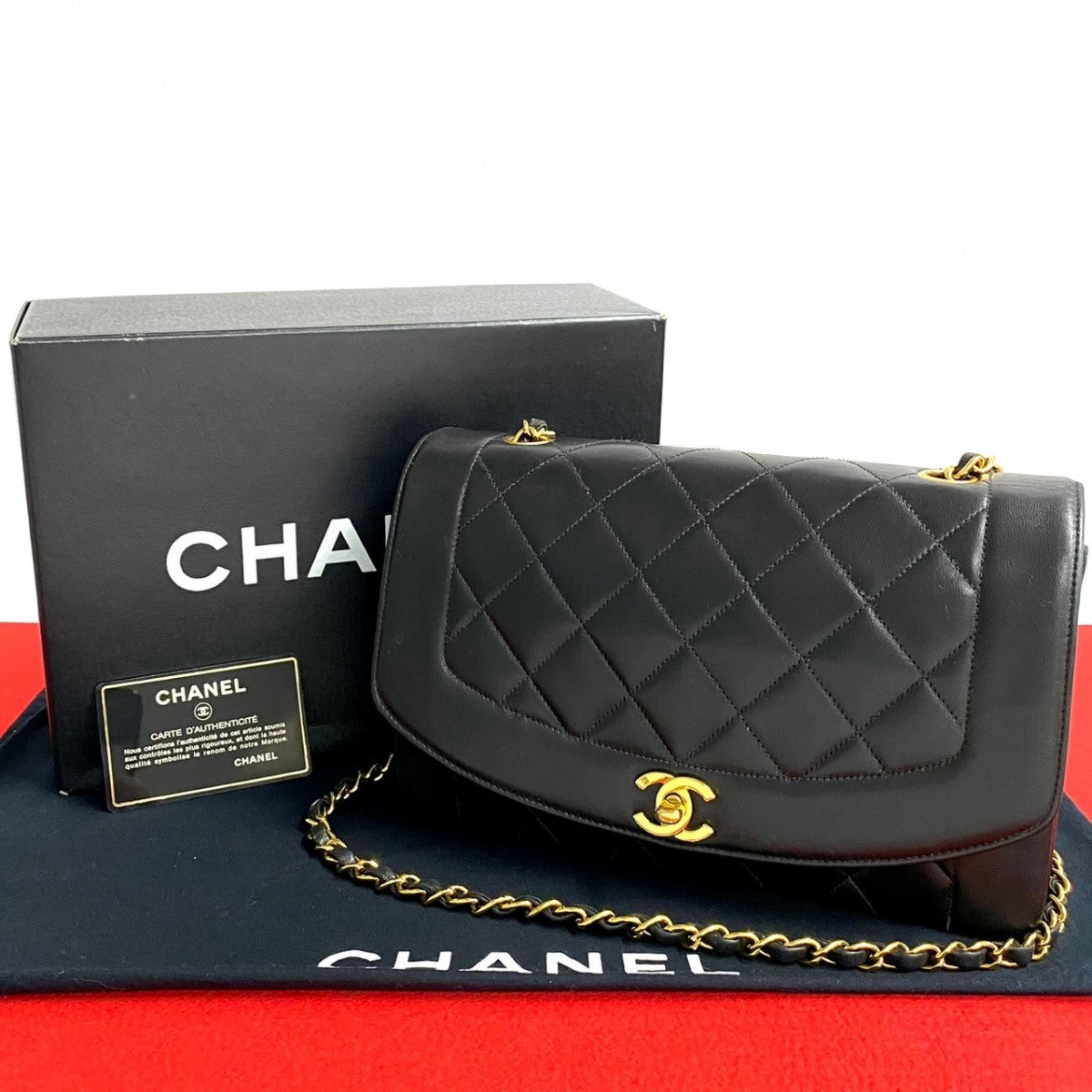 Chanel lambskin Diana flap Black Shoulder Bag