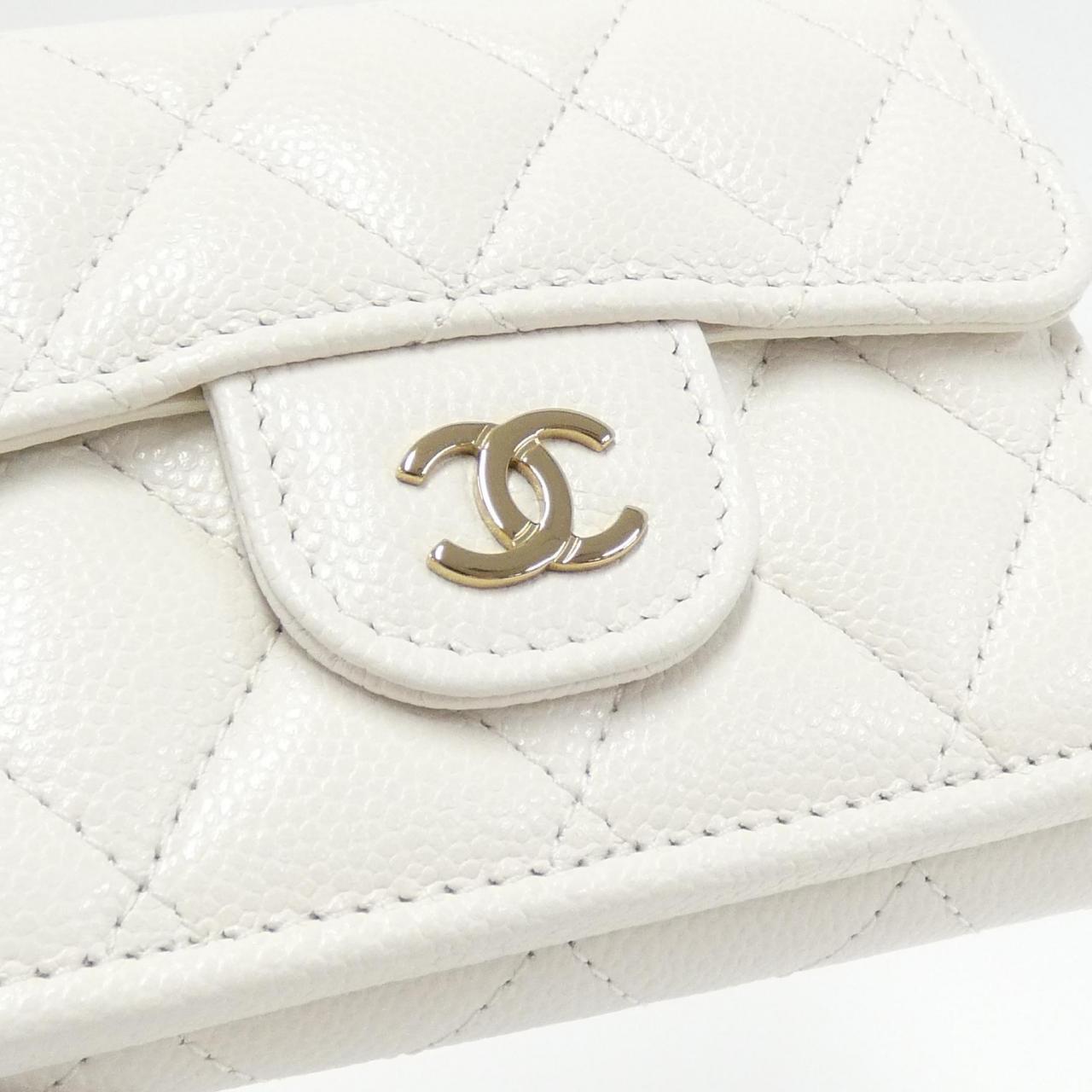 Chanel Timeless Classic Caviar Skin Wallet