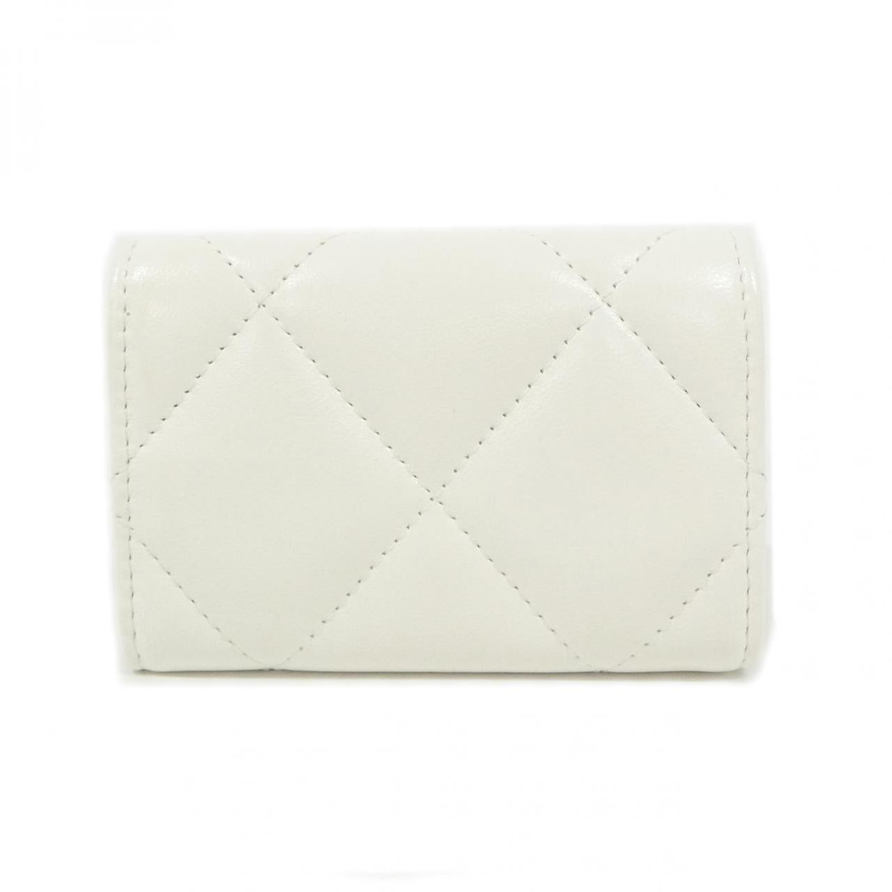 Chanel Chanel 19 Lambskin Wallet