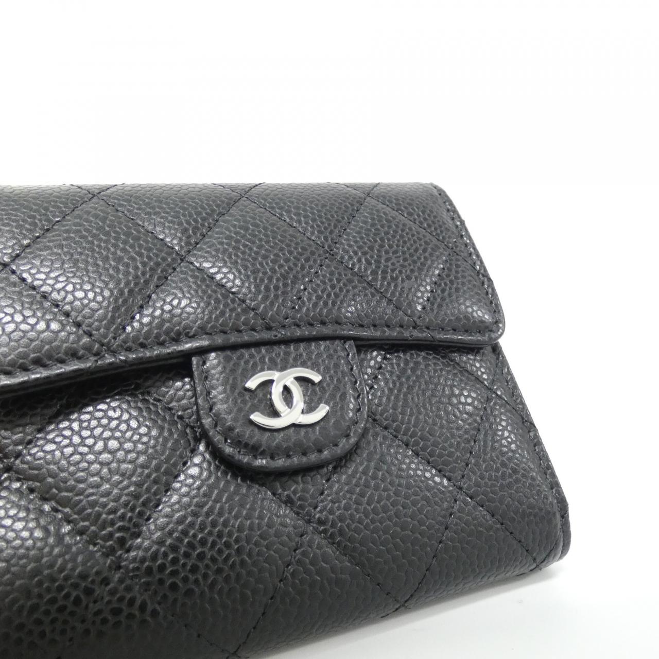 Chanel Timeless Classic Caviar Skin Wallet