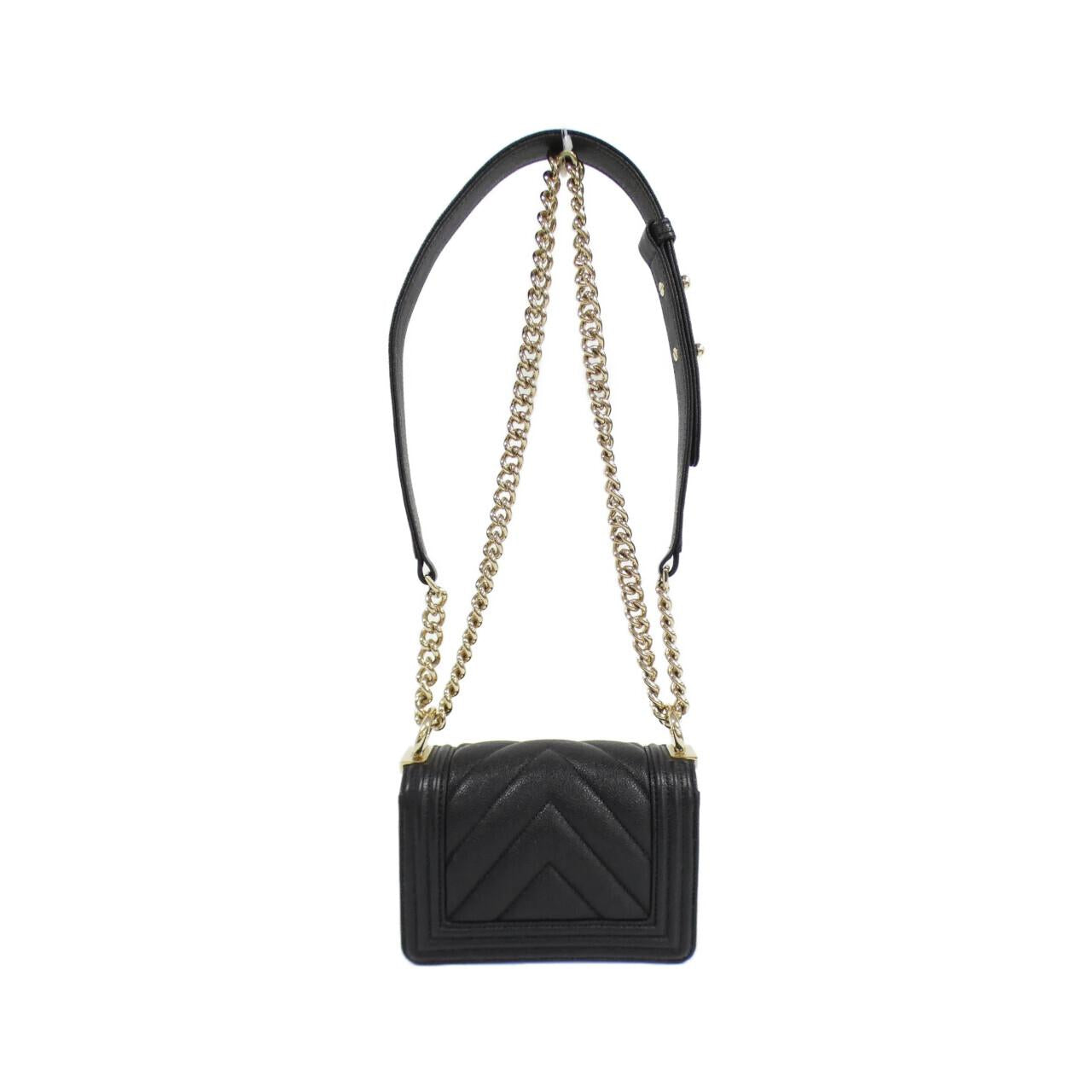 Chanel Boy Chanel Caviar Skin Shoulder Bag