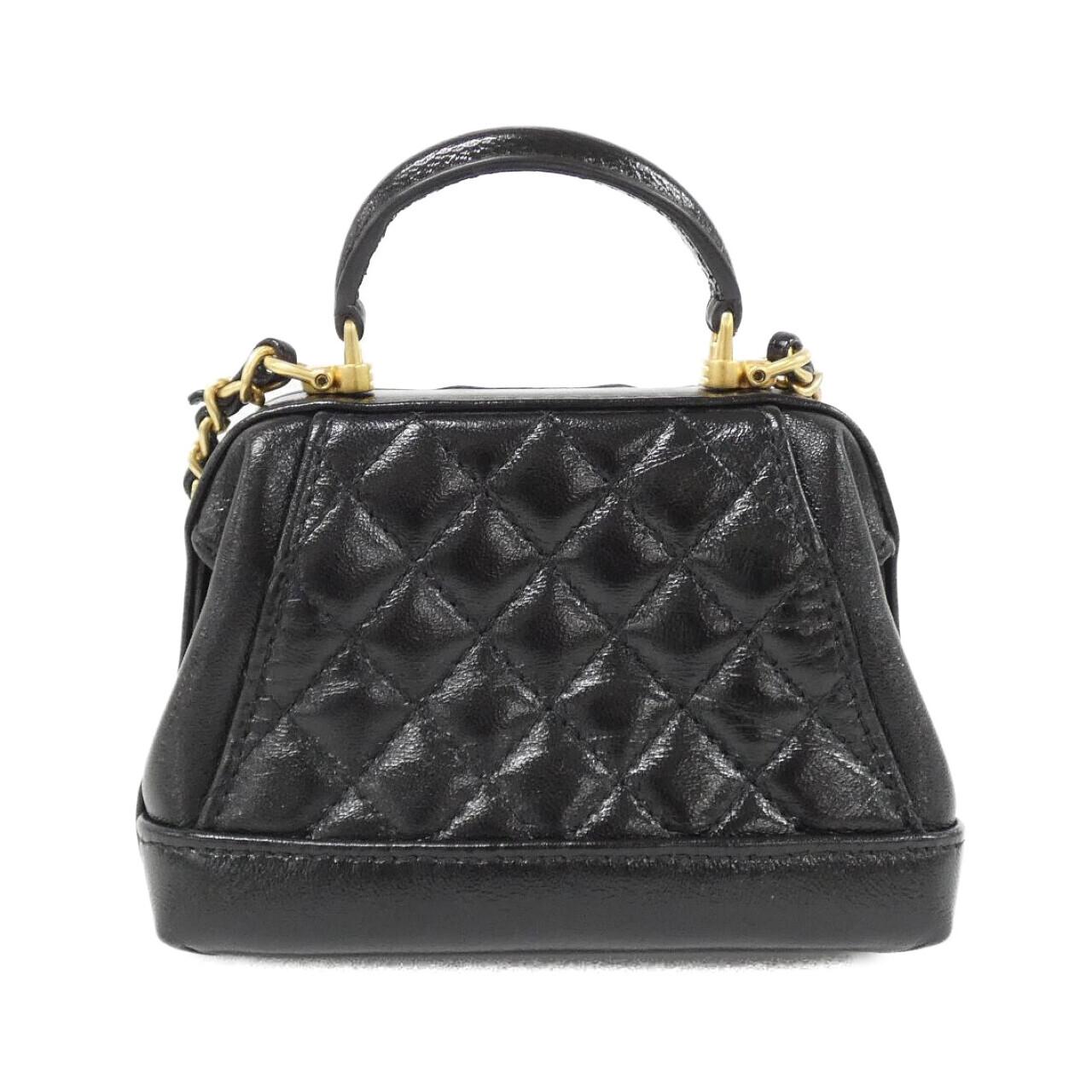 Chanel Lambskin Chain Clutch