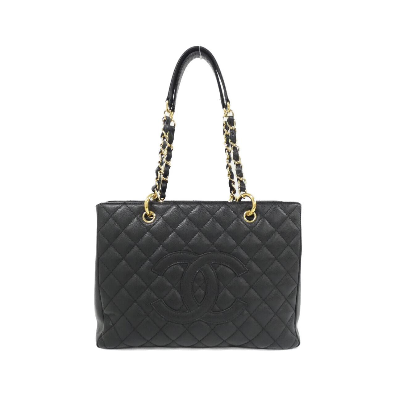 Chanel Caviar Skin Shoulder Bag