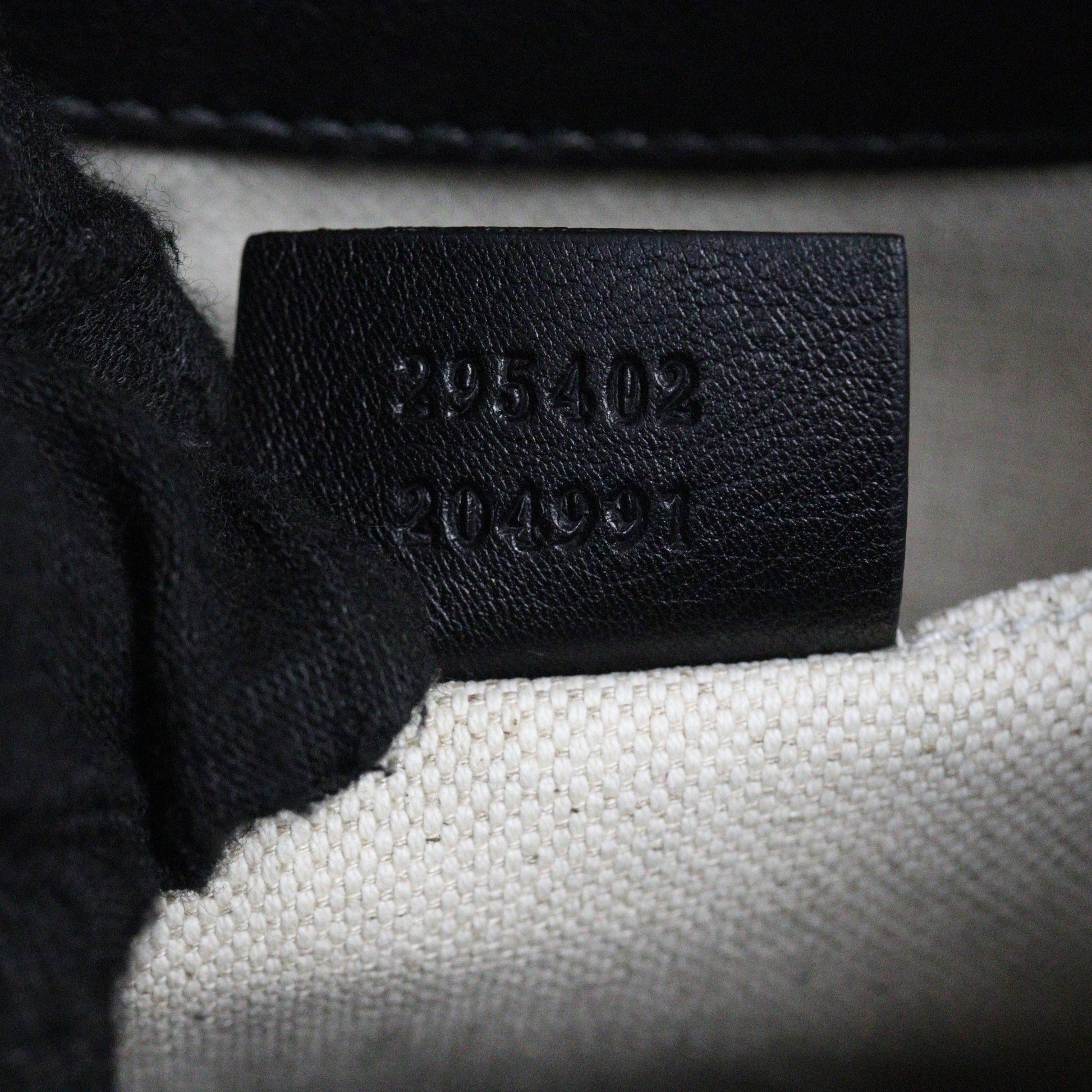 Gucci Emily Guccissima Medium Chain Shoulder Bag