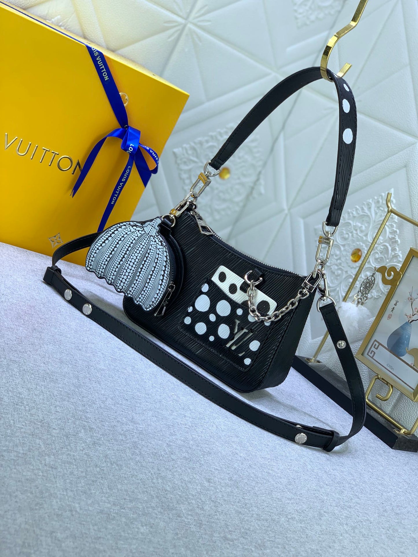EN - Luxury LUV 770 Travel Bag