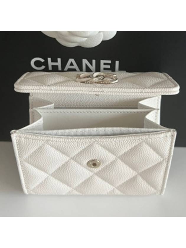 CC Logo Flap Caviar Card Wallet White Chanel