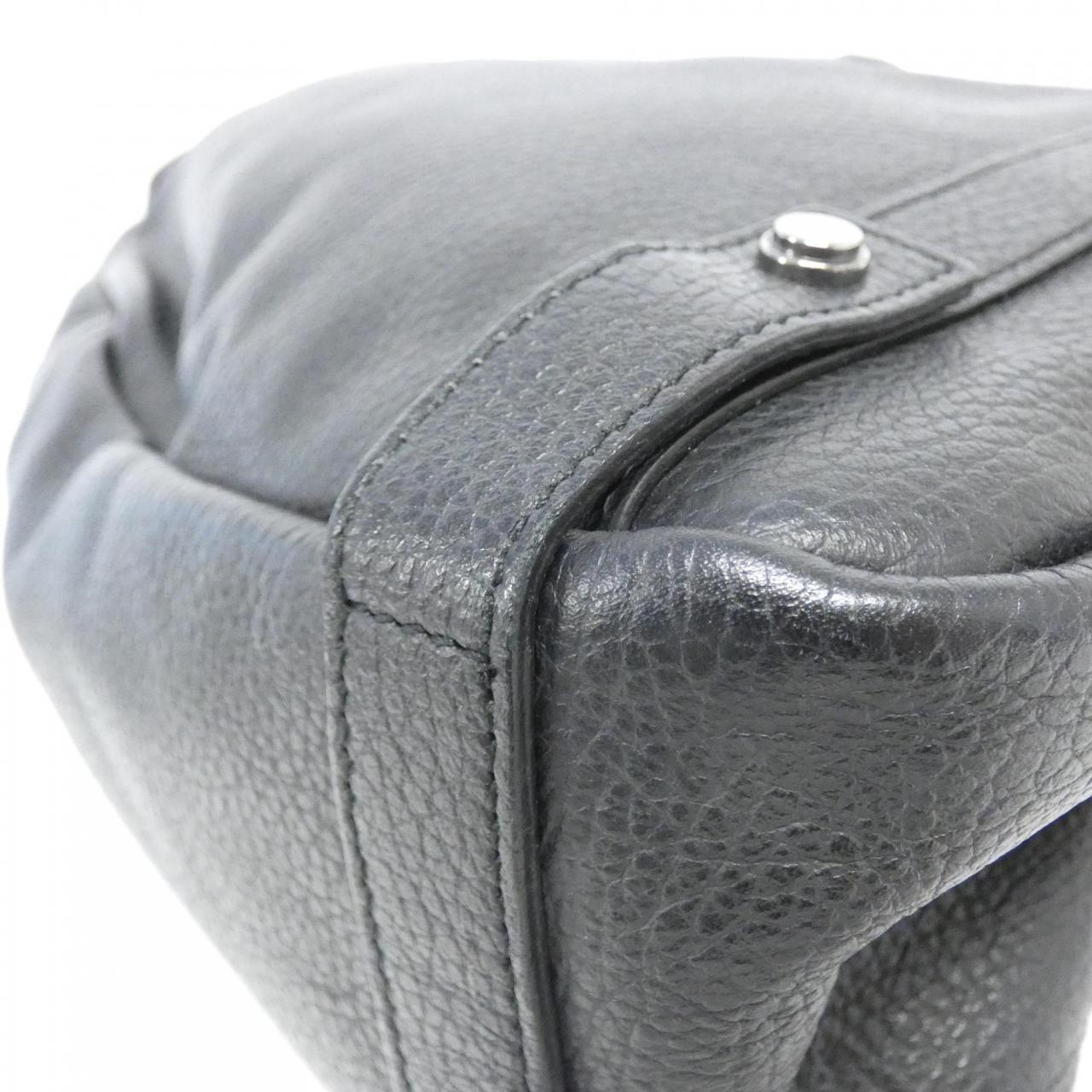 Gucci Shoulder Bag Leather 25
