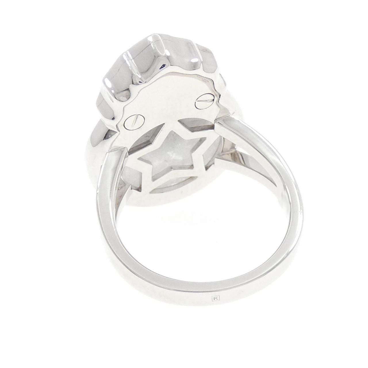 Chanel Sous le Signe du Lion 750 White Gold Ring