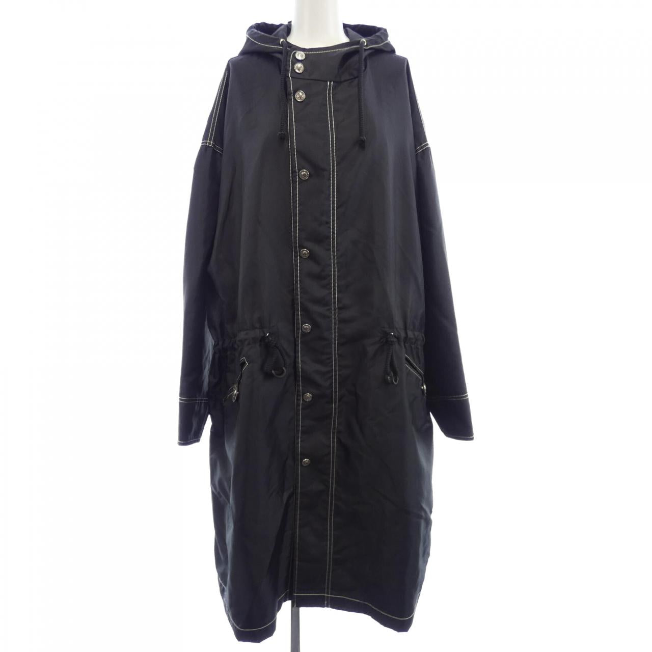 Chanel P06685V04726 Coat