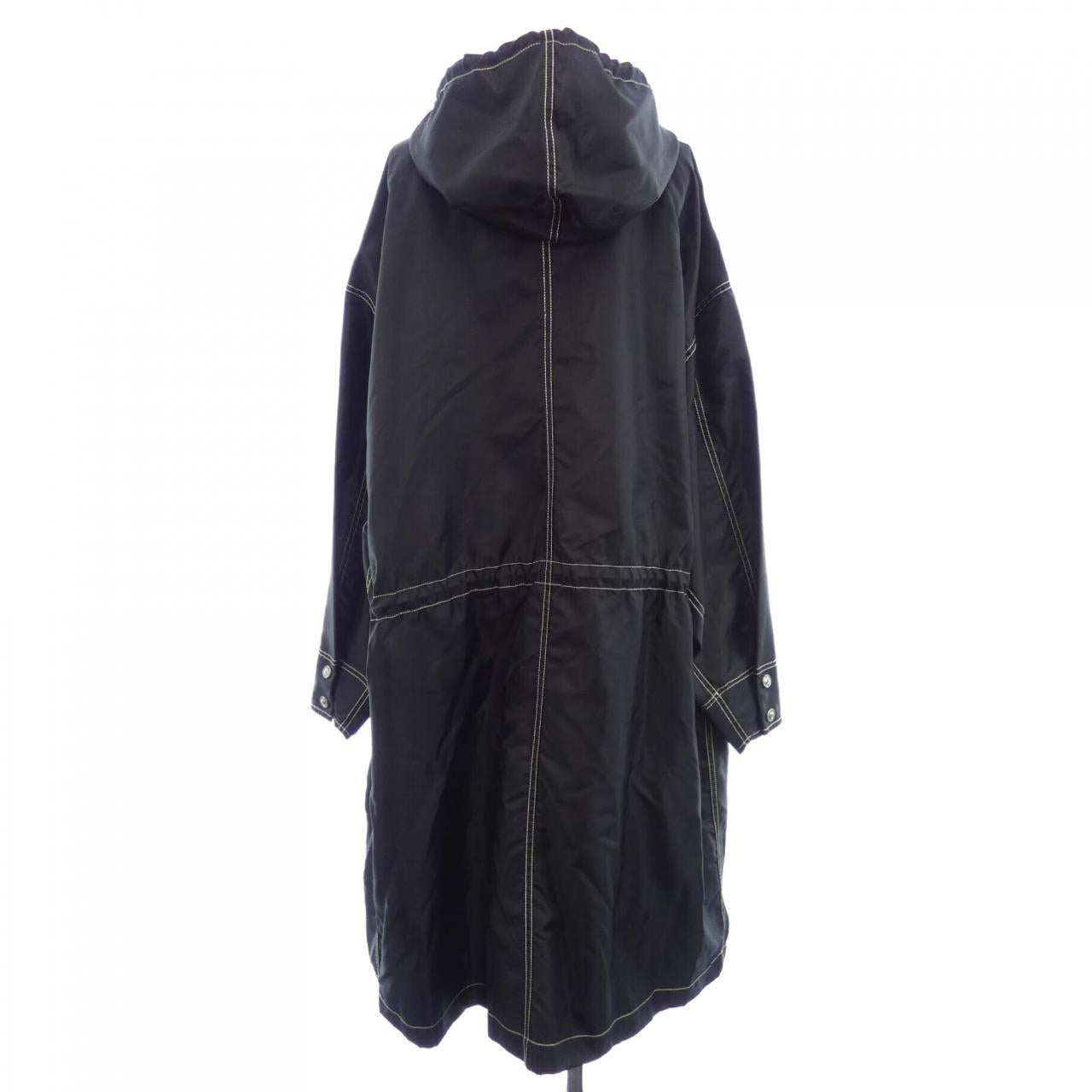 Chanel P06685V04726 Coat