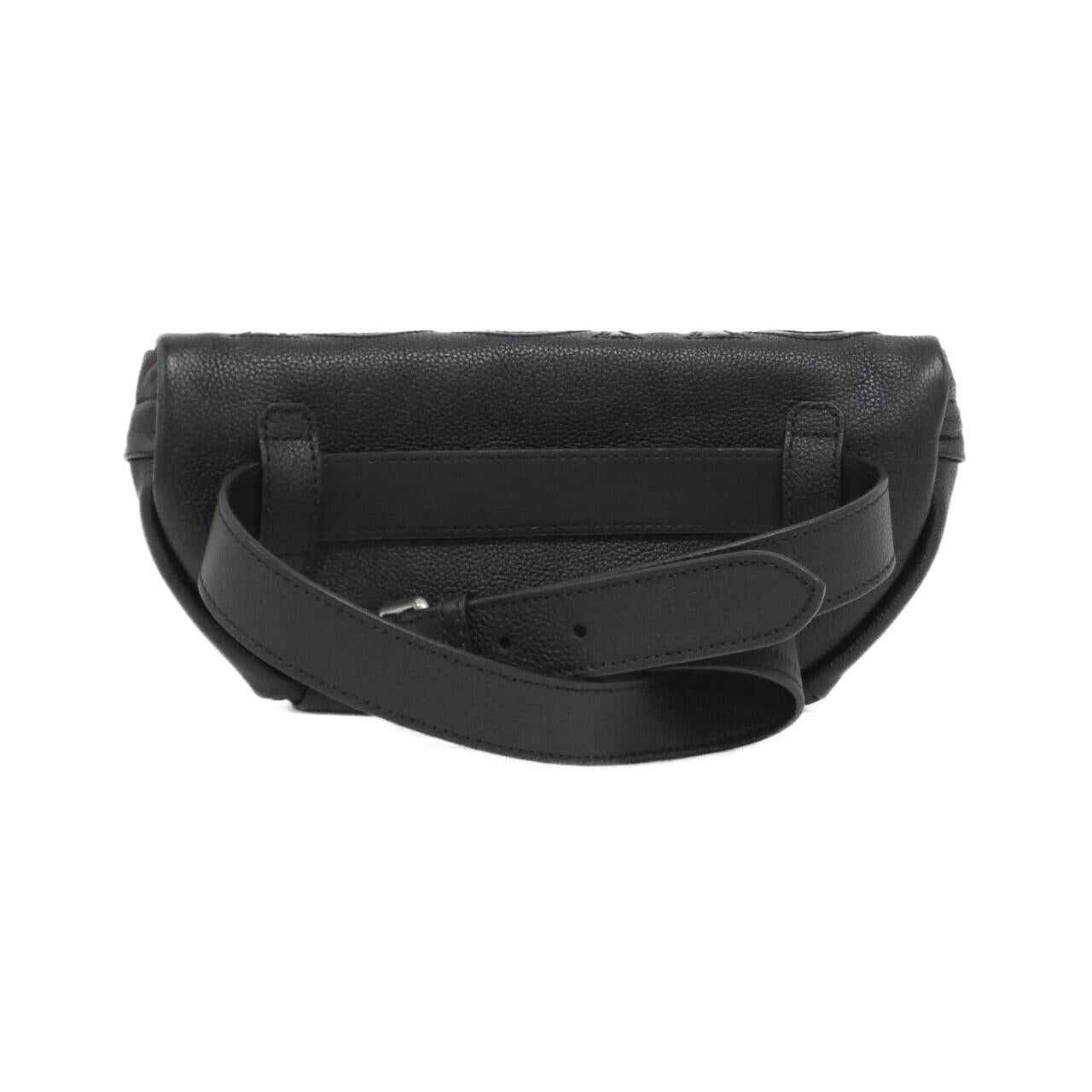 Gucci Supreme Waist Bag Leather Travel Bag