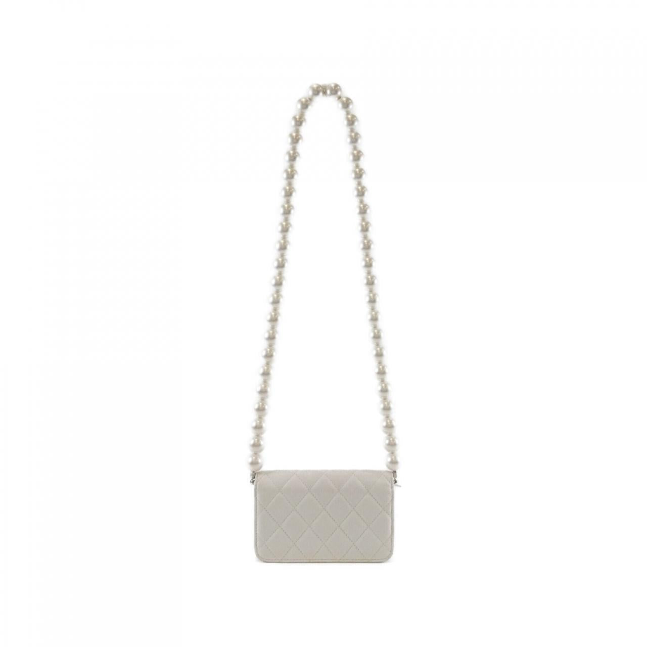 Chanel AP1898 Calfskin Pearl Wallet